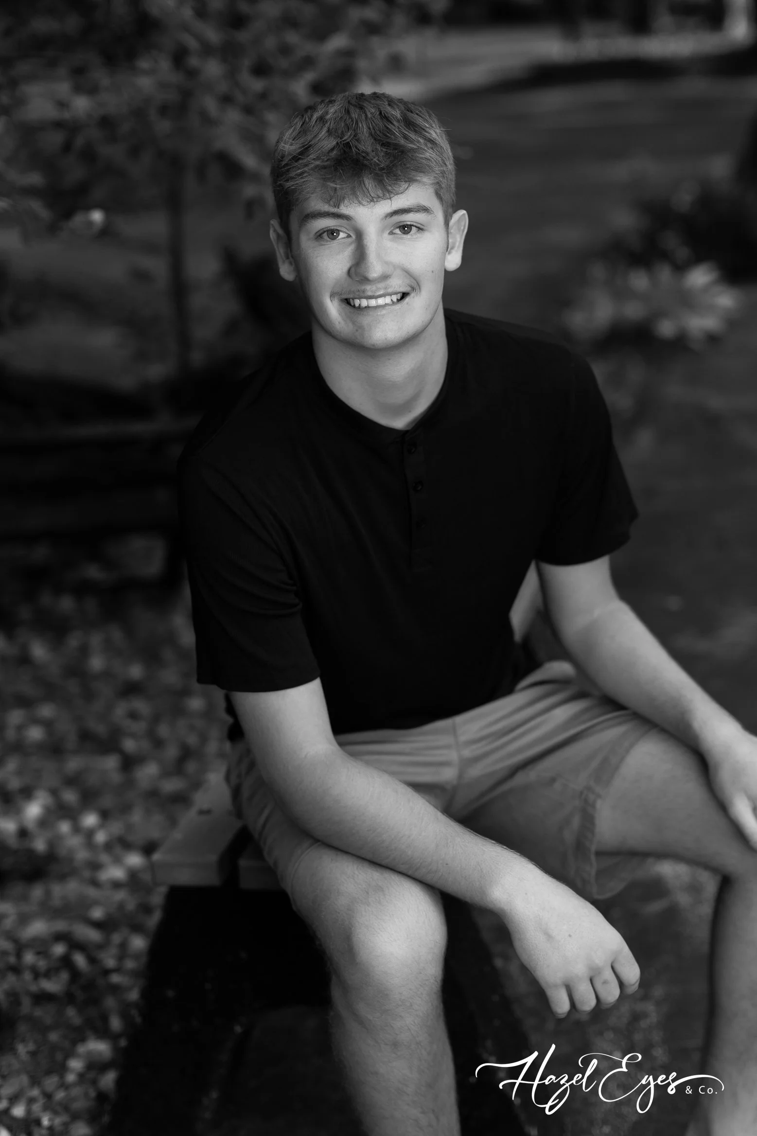 DrewSchmidt-2024-SeniorPhotos-42.jpg
