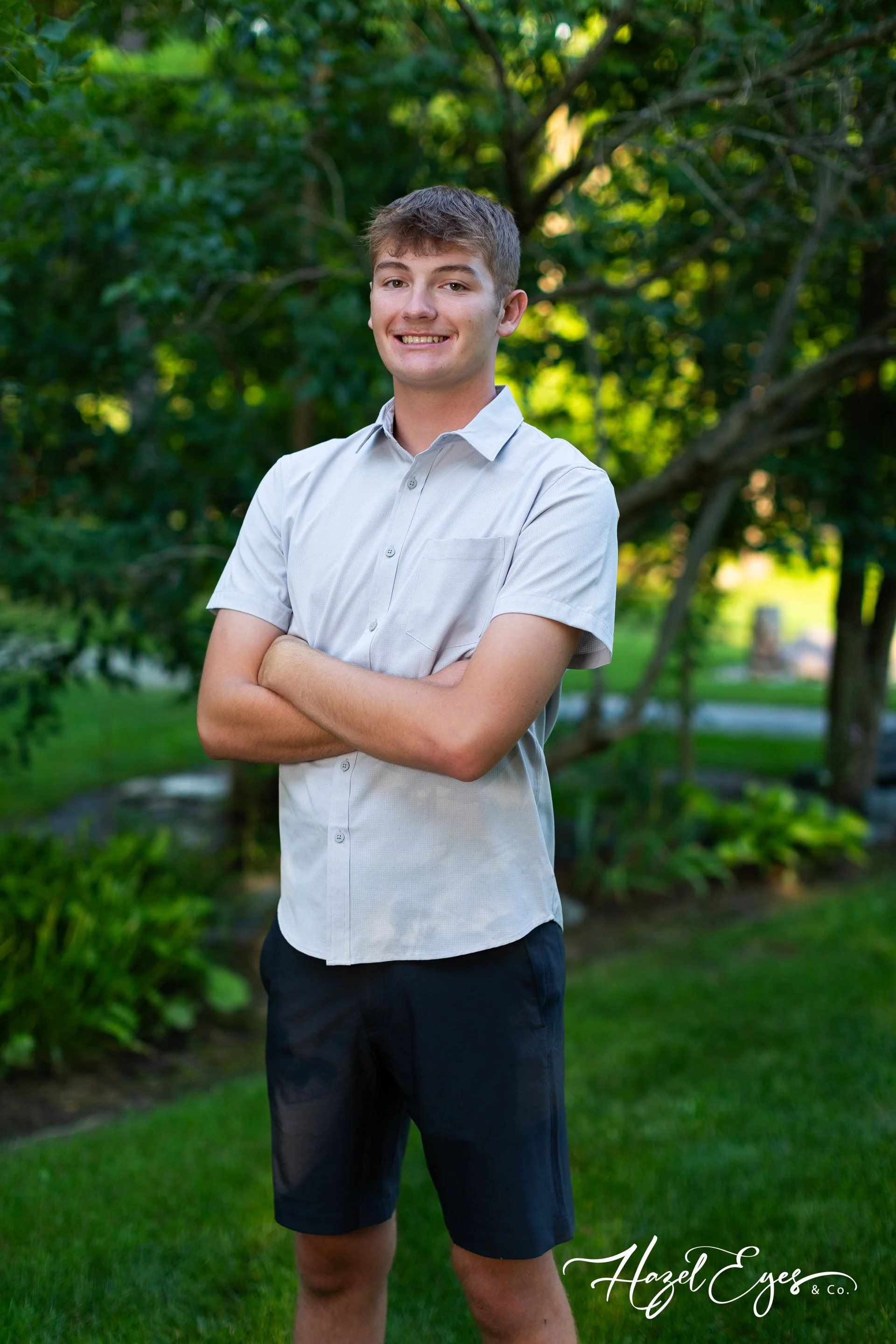 DrewSchmidt-2024-SeniorPhotos-13.jpg