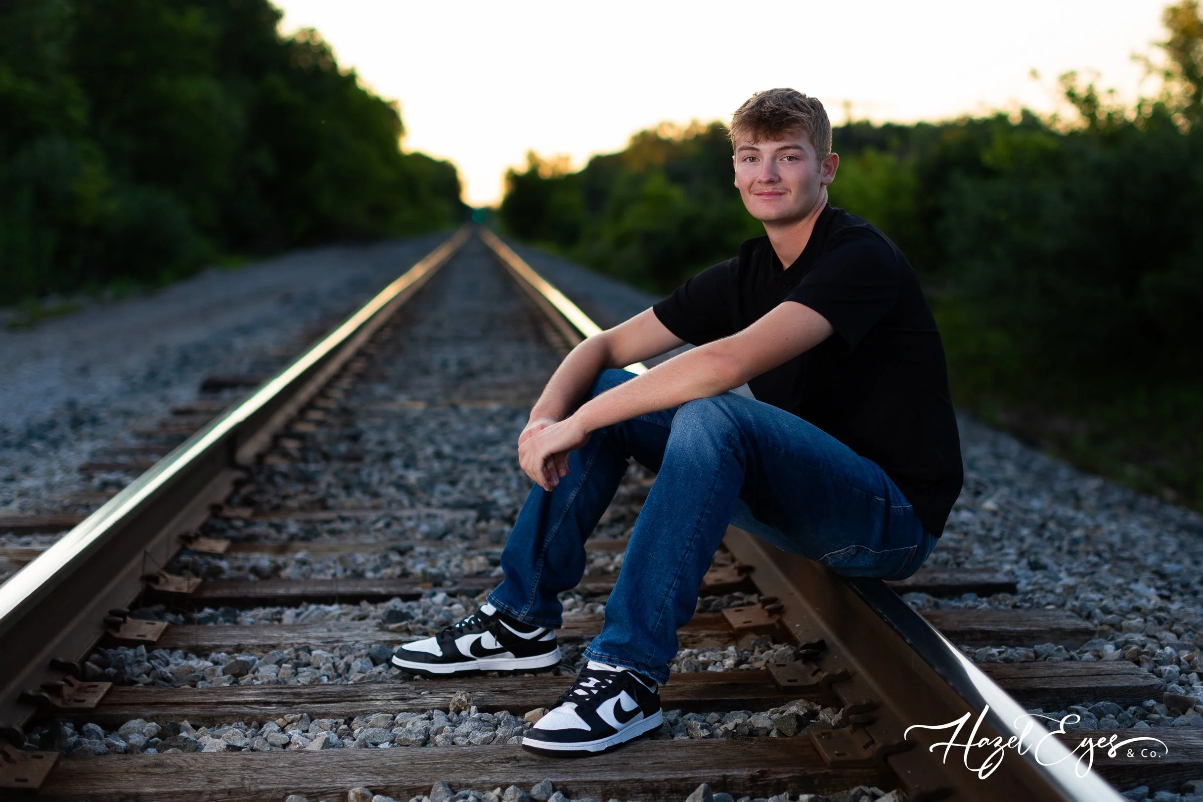 DrewSchmidt-2024-SeniorPhotos-111.jpg