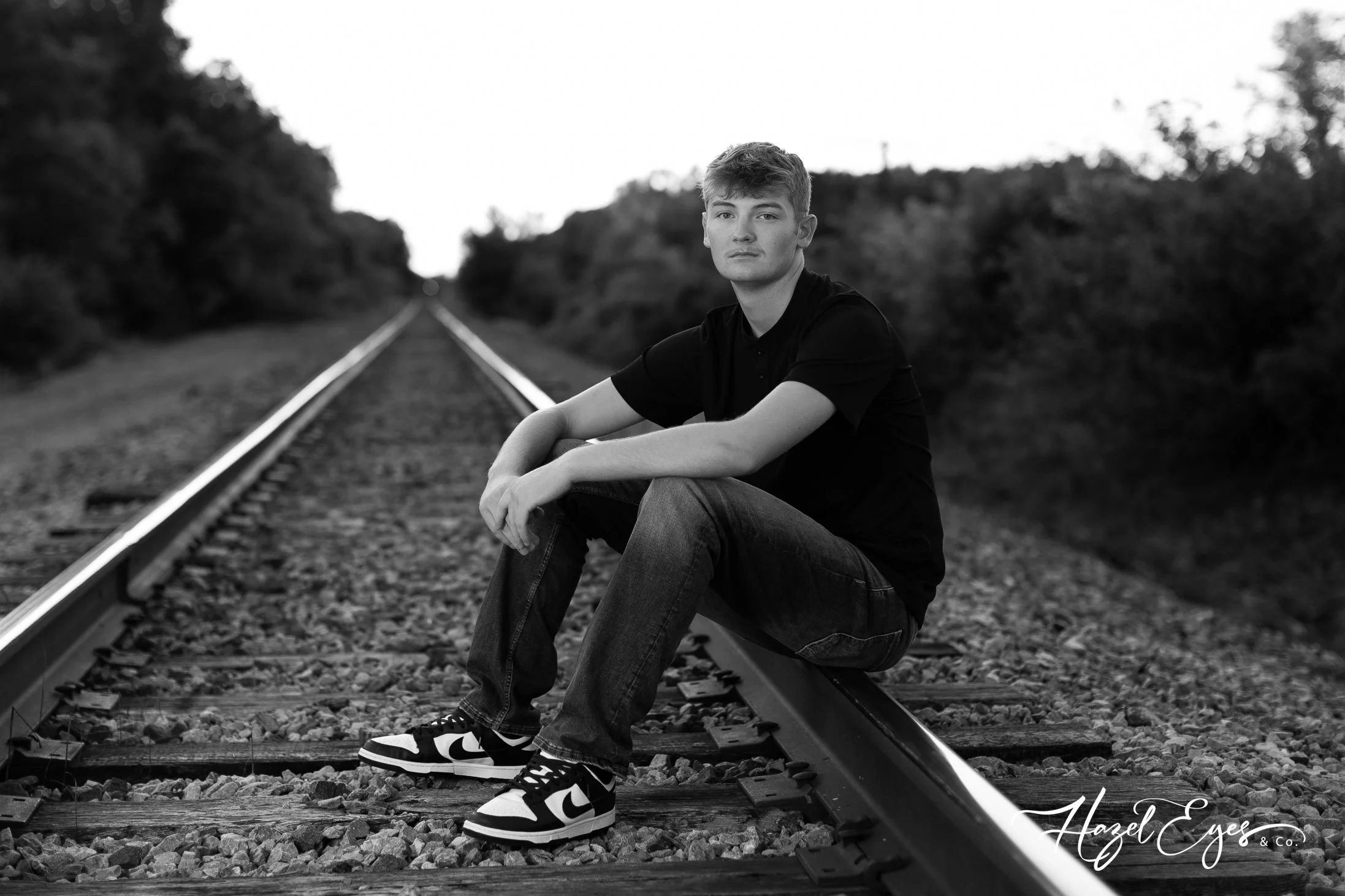 DrewSchmidt-2024-SeniorPhotos-108.jpg