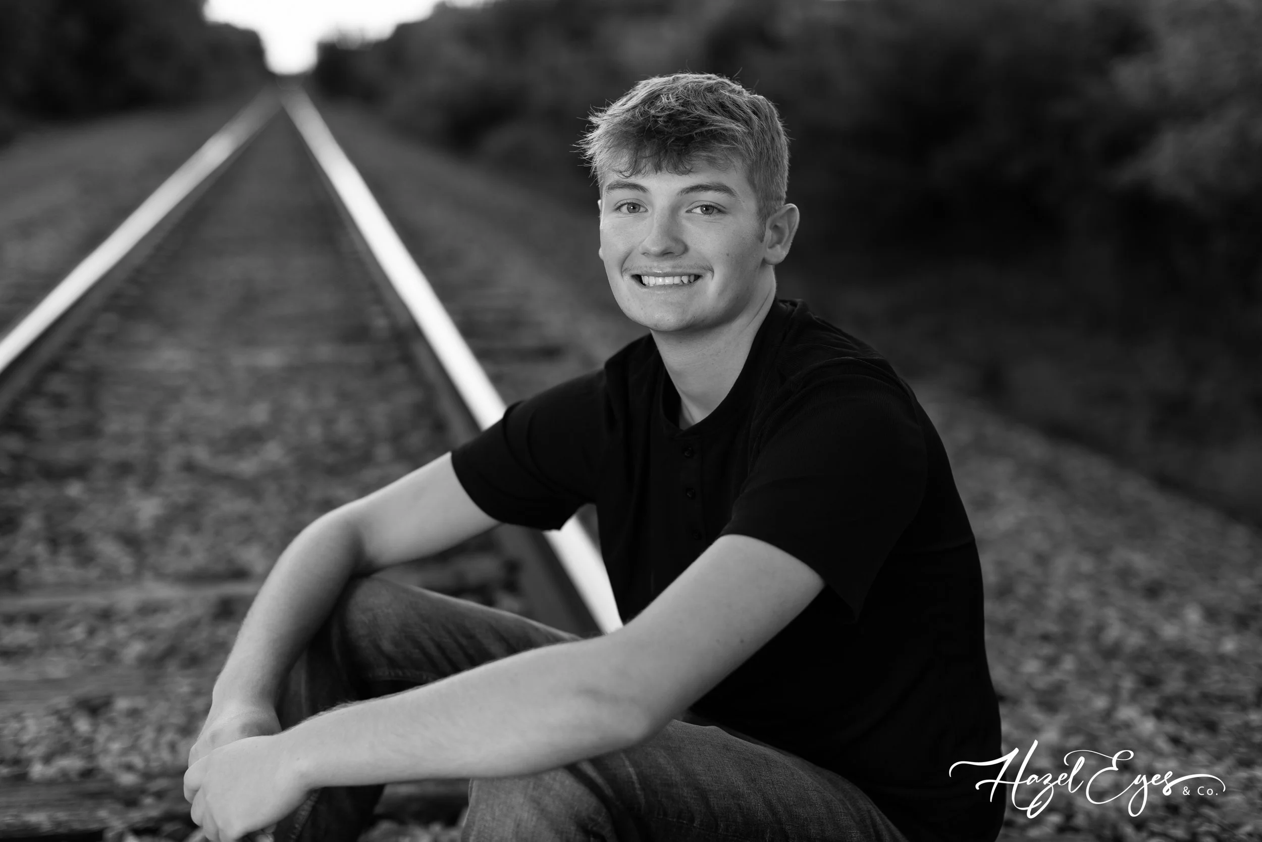 DrewSchmidt-2024-SeniorPhotos-114.jpg