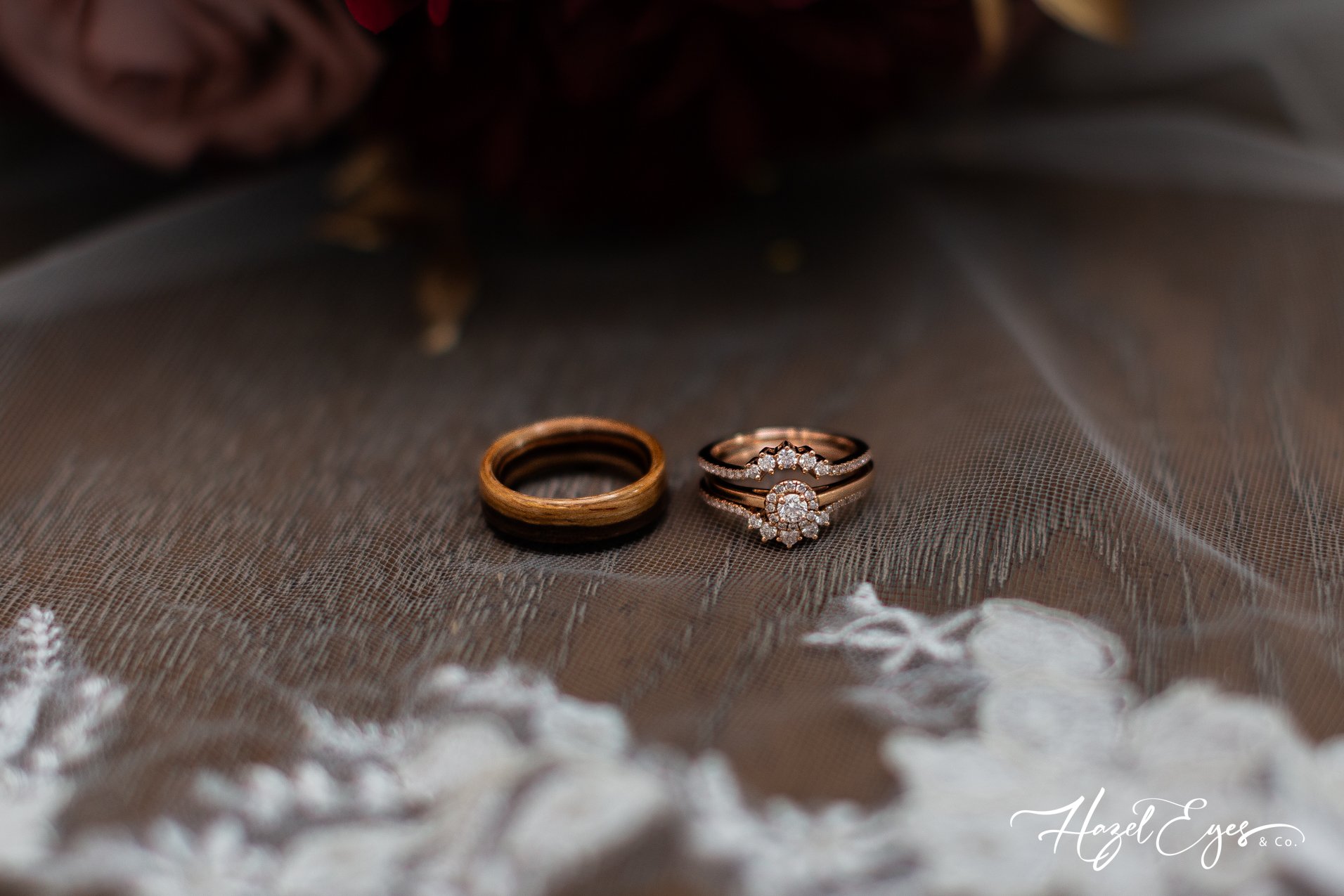 Michigan outdoor wedding. bride and groom photo. bride dress. groom suit. bride’s dress. Michigan wedding photographer. Hazel Eyes & Co. August wedding. Summer wedding.  Creekside Acres Event Barn Goodrich, MI 48438 custom rings