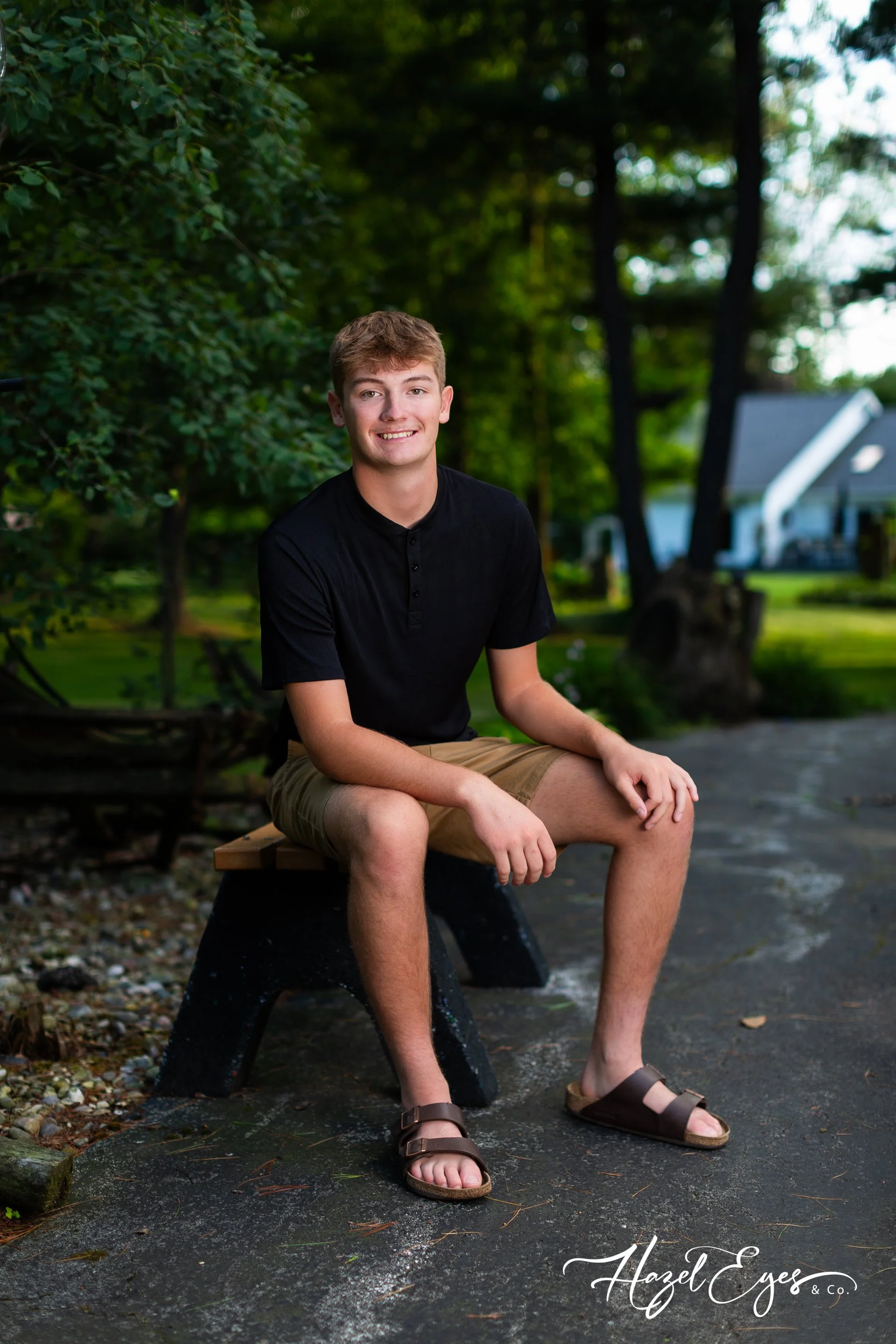 DrewSchmidt-2024-SeniorPhotos-39.jpg