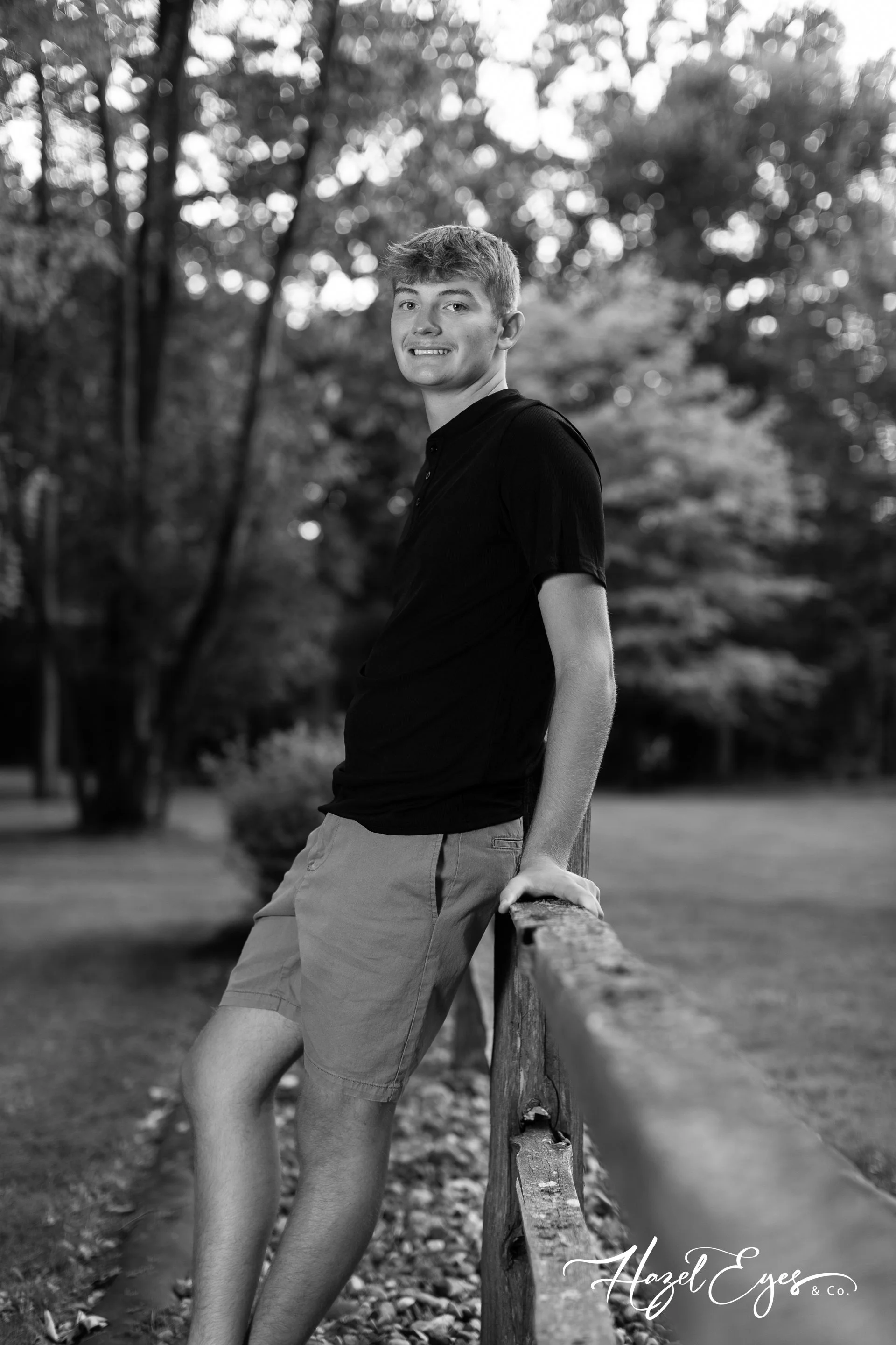 DrewSchmidt-2024-SeniorPhotos-64.jpg