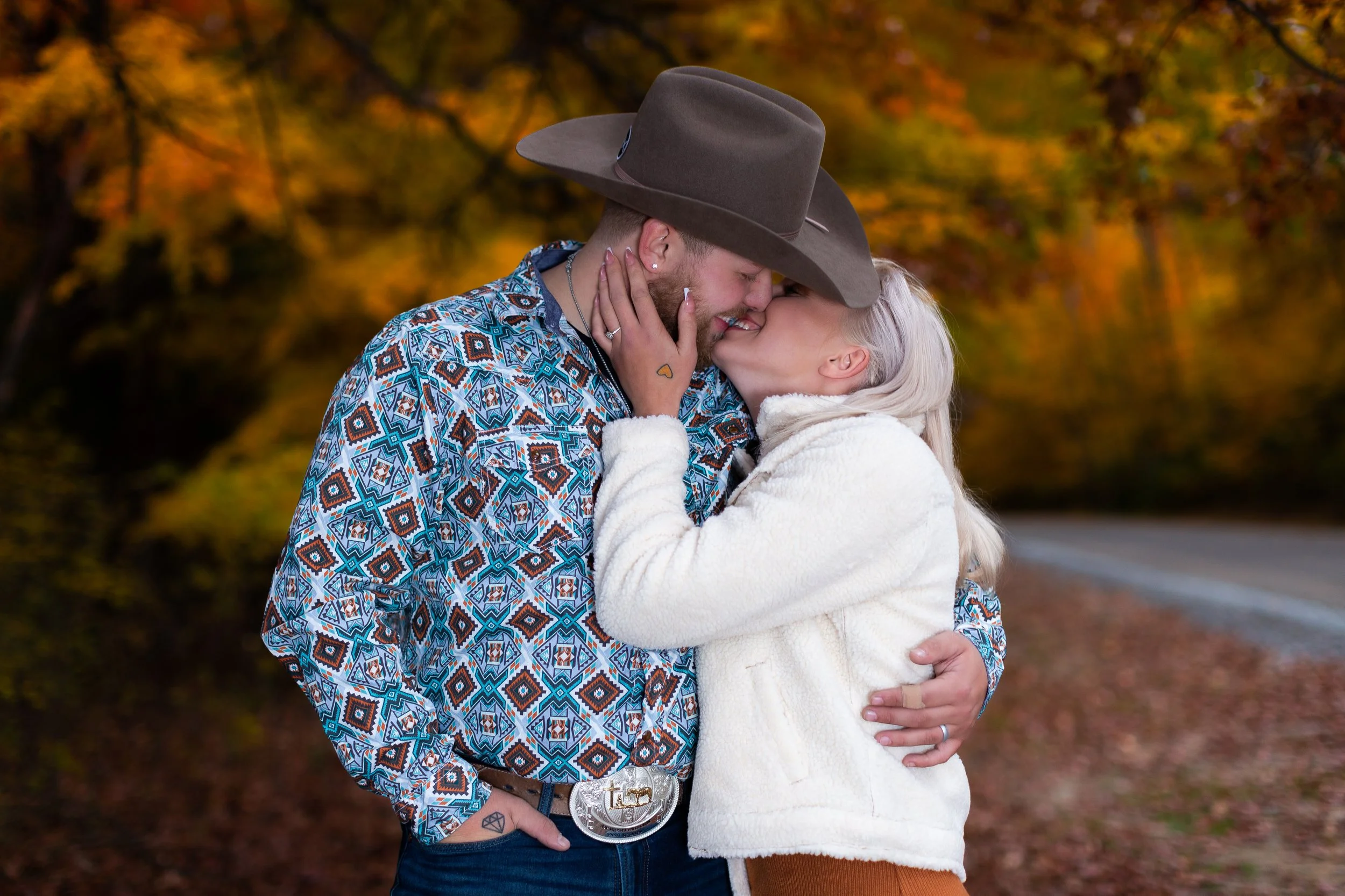Nick-Nadya-ESession-10162022-44.jpg