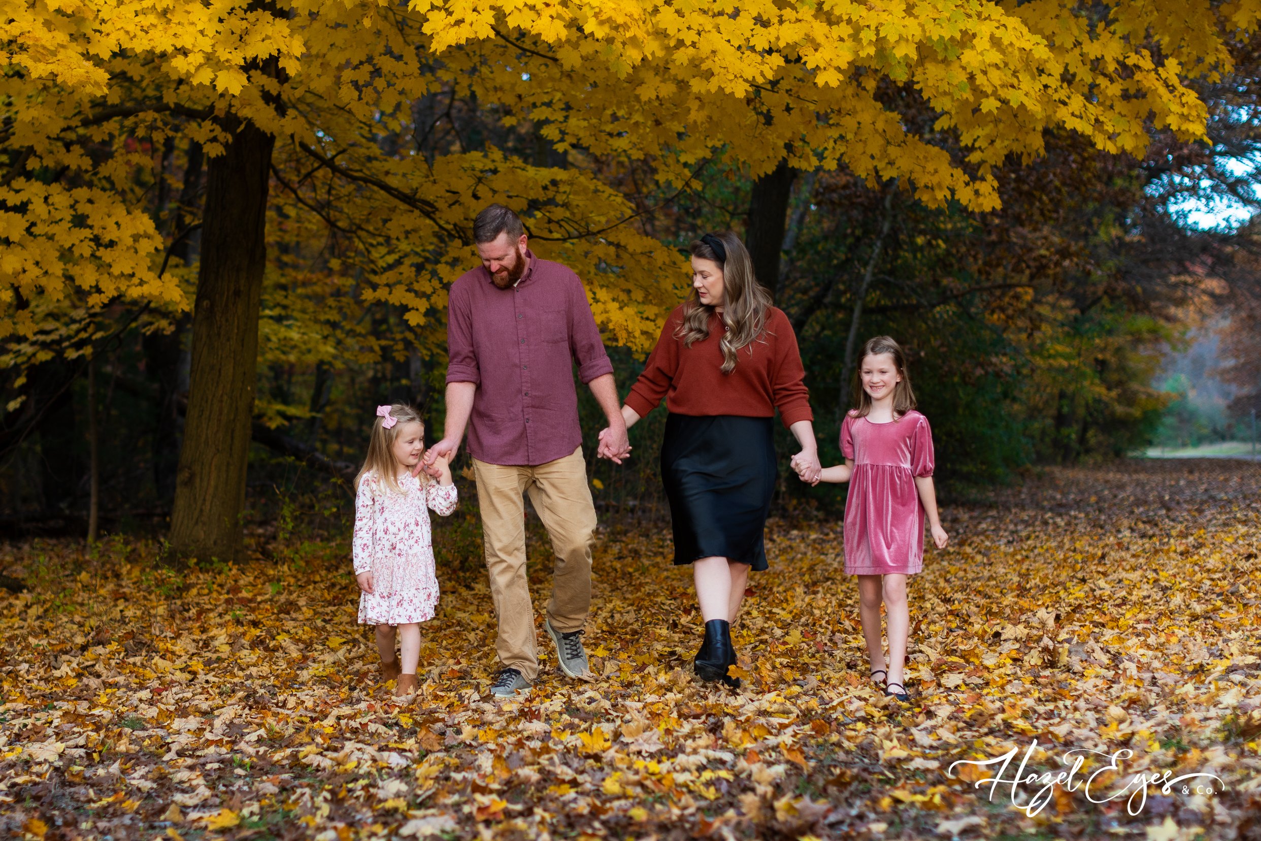 May-Family-2023-HazelEyesCo-4.jpg