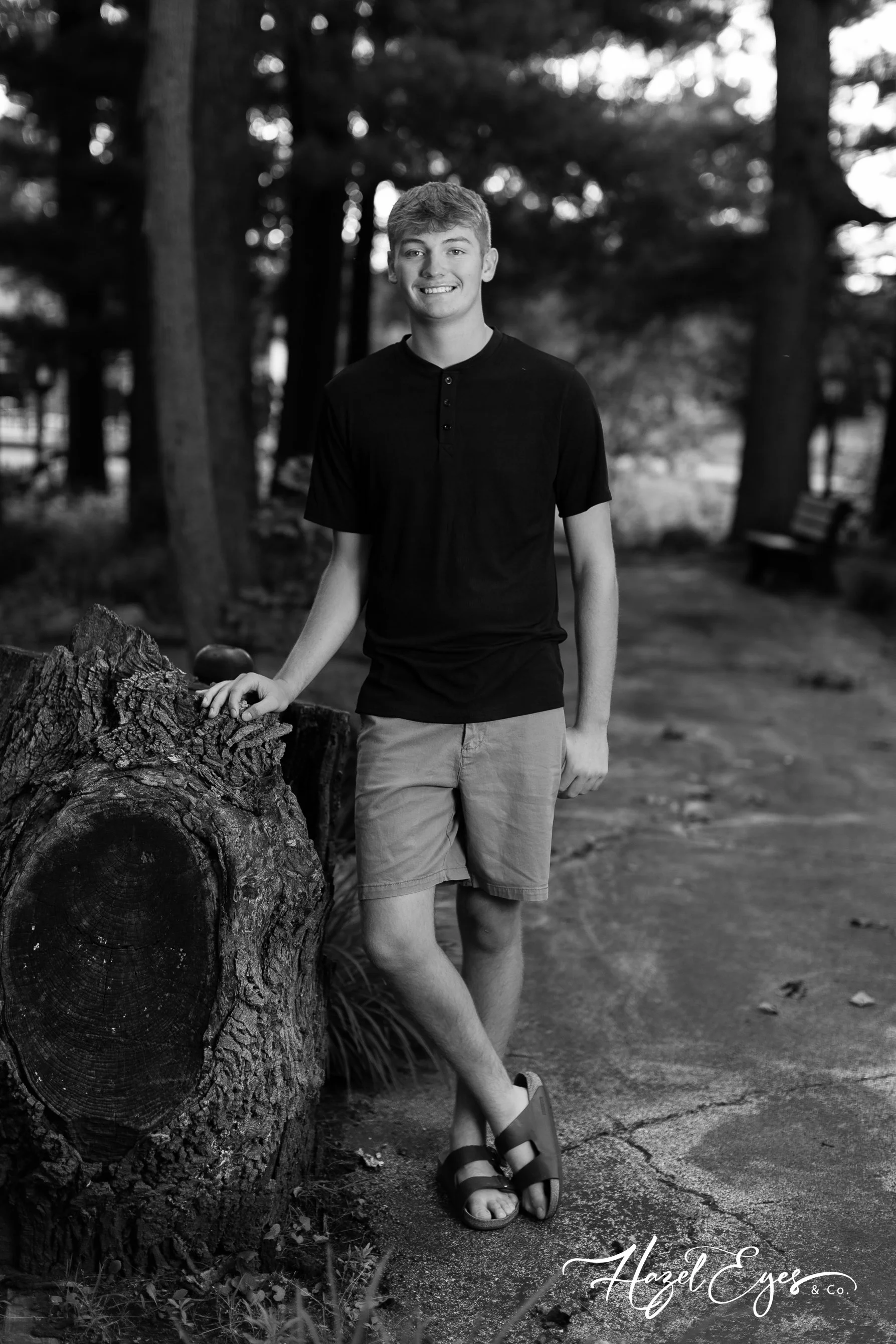 DrewSchmidt-2024-SeniorPhotos-56.jpg