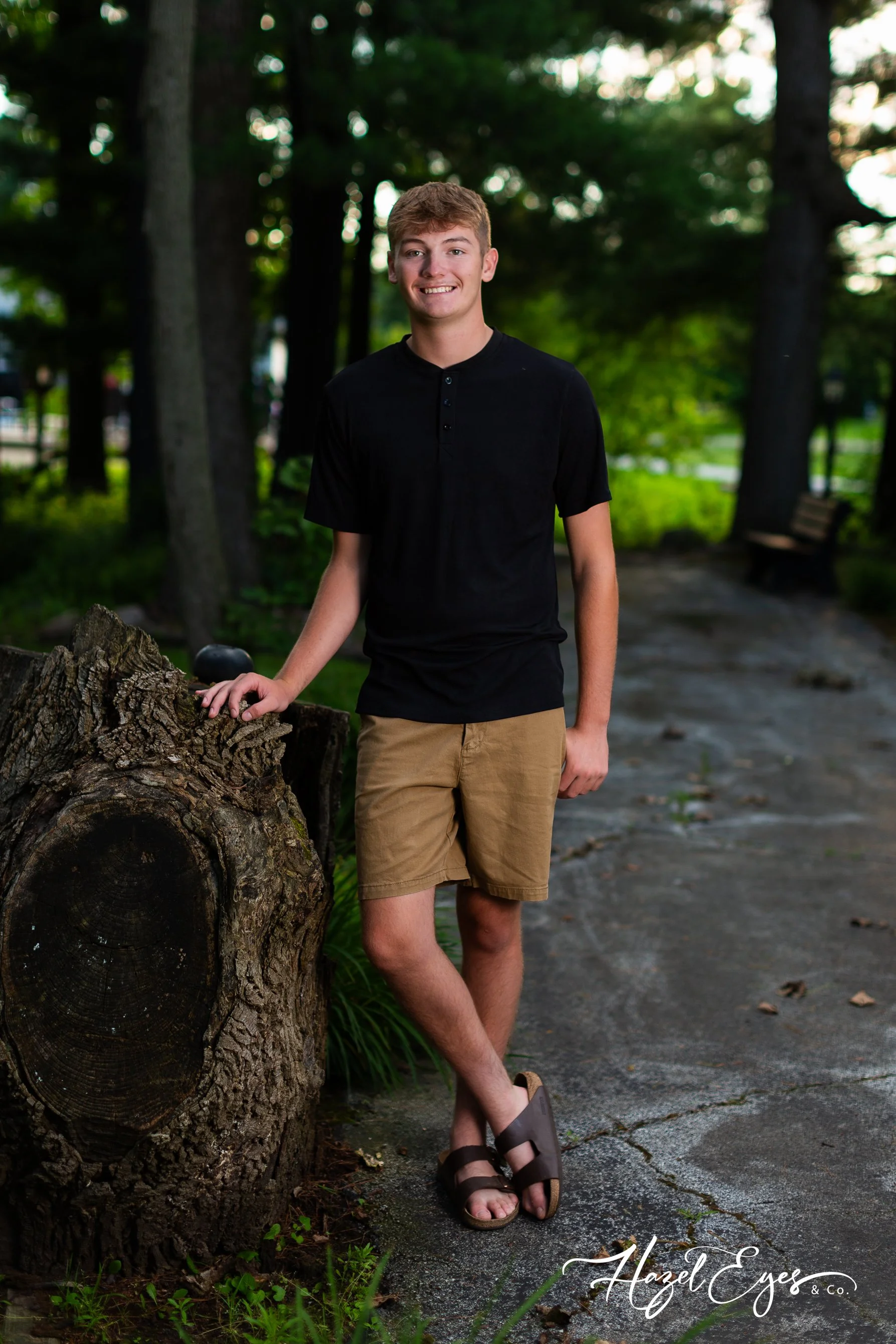 DrewSchmidt-2024-SeniorPhotos-55.jpg