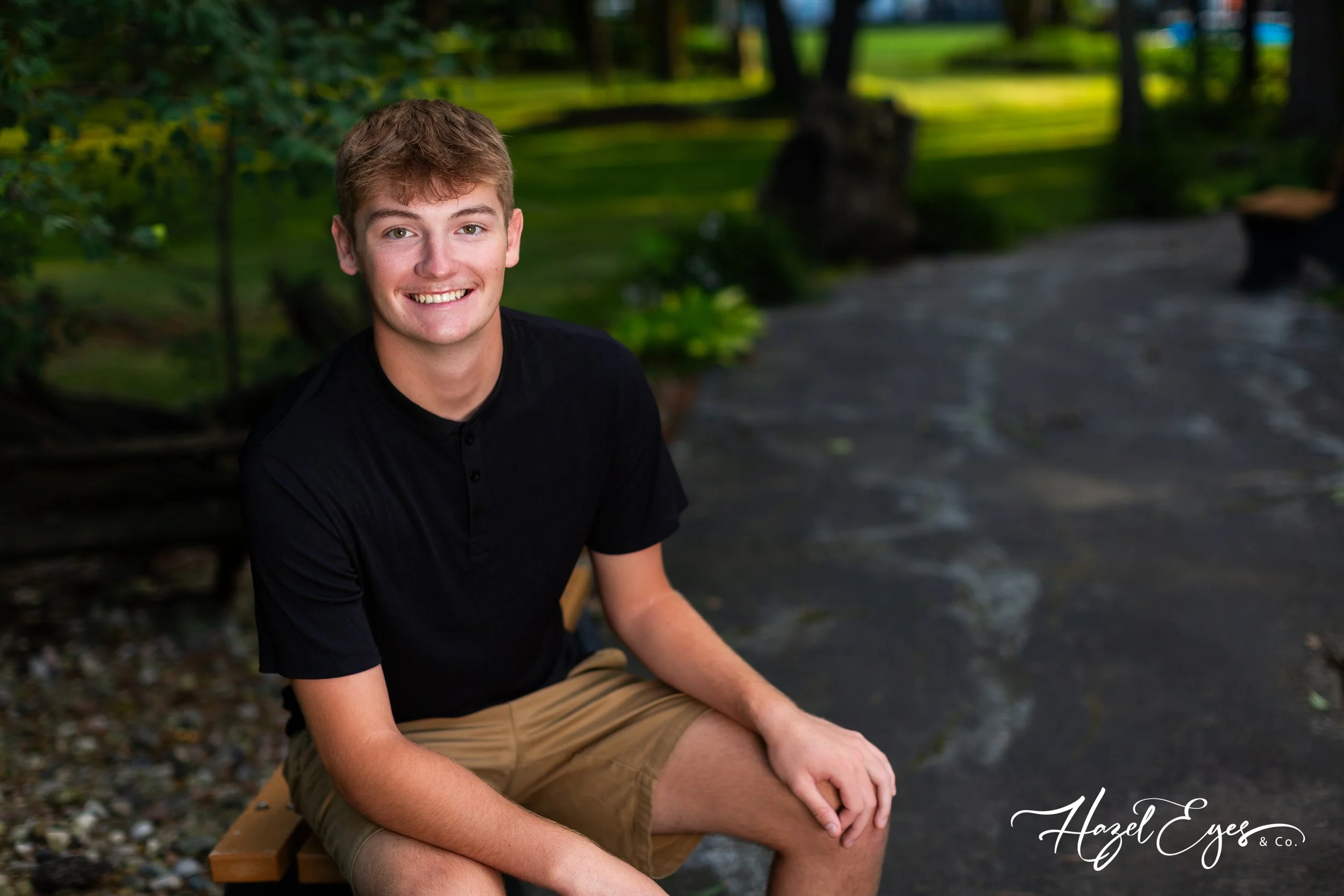 DrewSchmidt-2024-SeniorPhotos-43.jpg