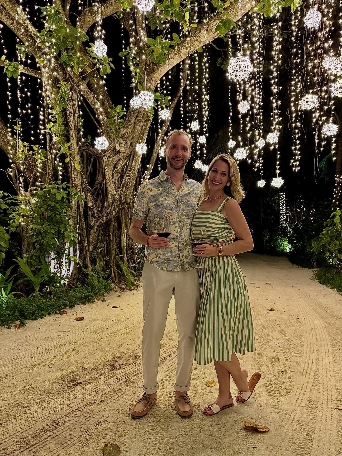 &hellip;Because this slice of paradise deserves several spots on the permanent grid. W Maldives, you are something else ❤️

And because so many of you have asked&hellip;YES! YES I DO HELP PLAN AND BOOK BUCKET LIST VACATIONS ALL OVER THE WORLD LIKE TH