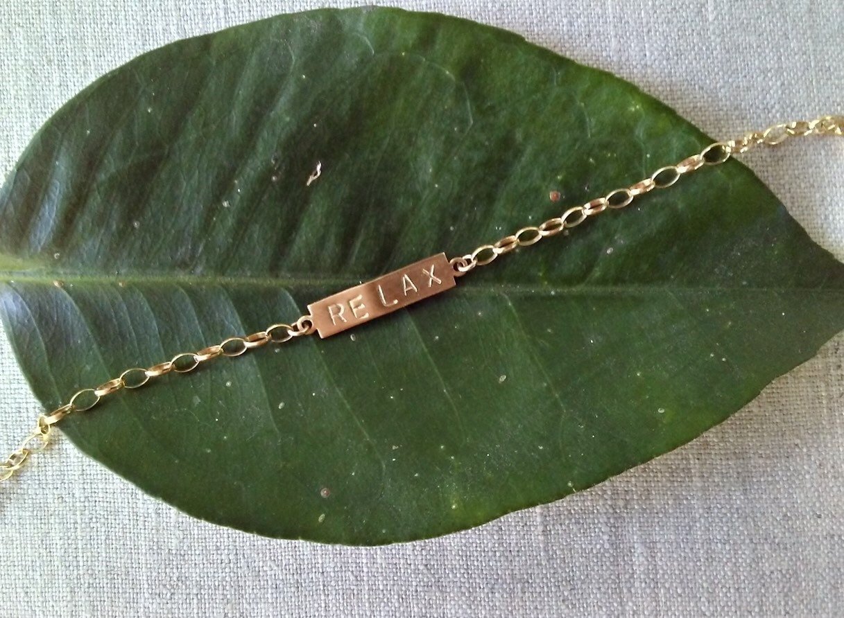 https://i.etsystatic.com/5575891/r/il/7954d8/2418376630/il_fullxfull.2418376630_m11v.jpg