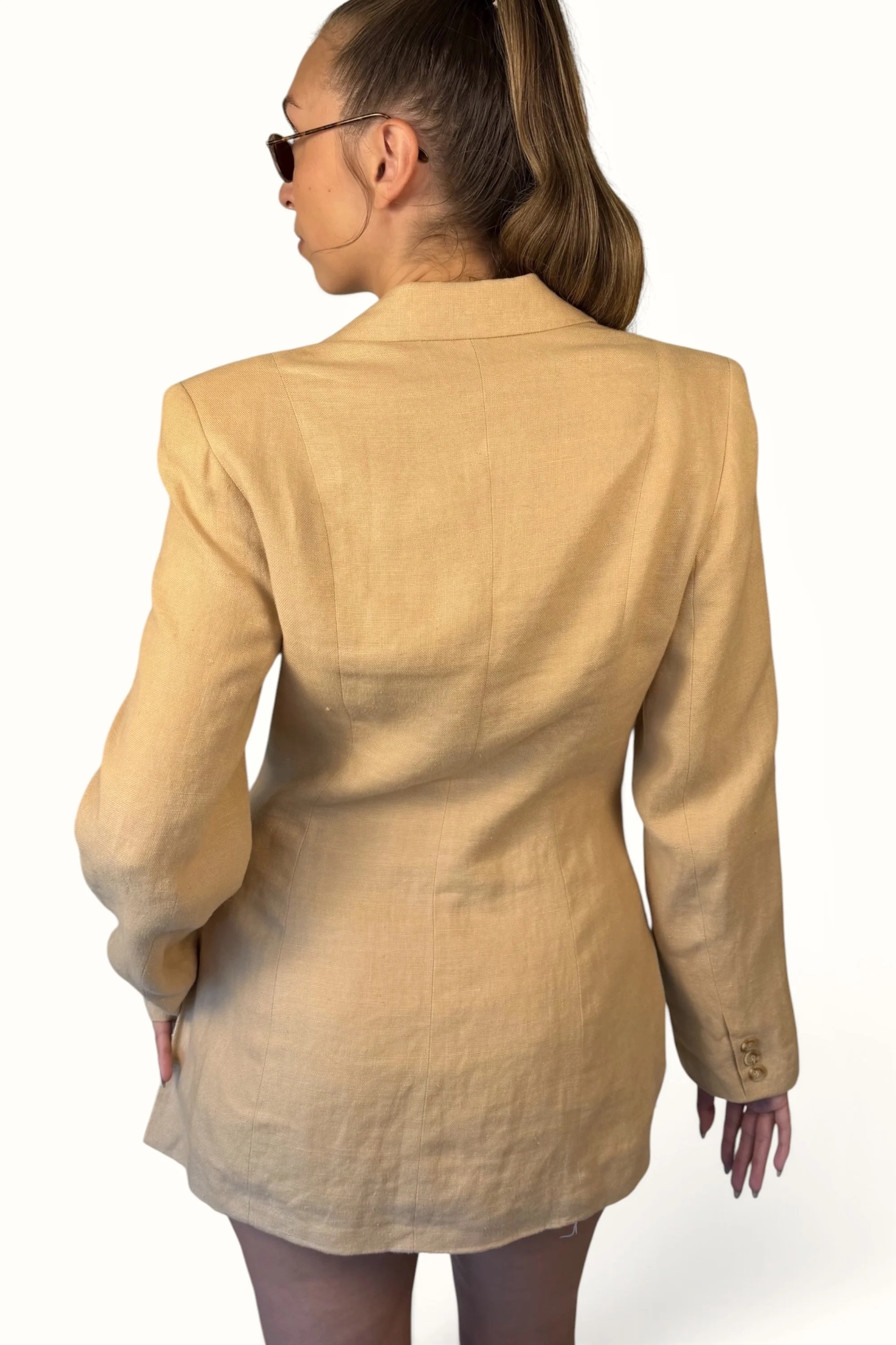 linenjacketback.jpg
