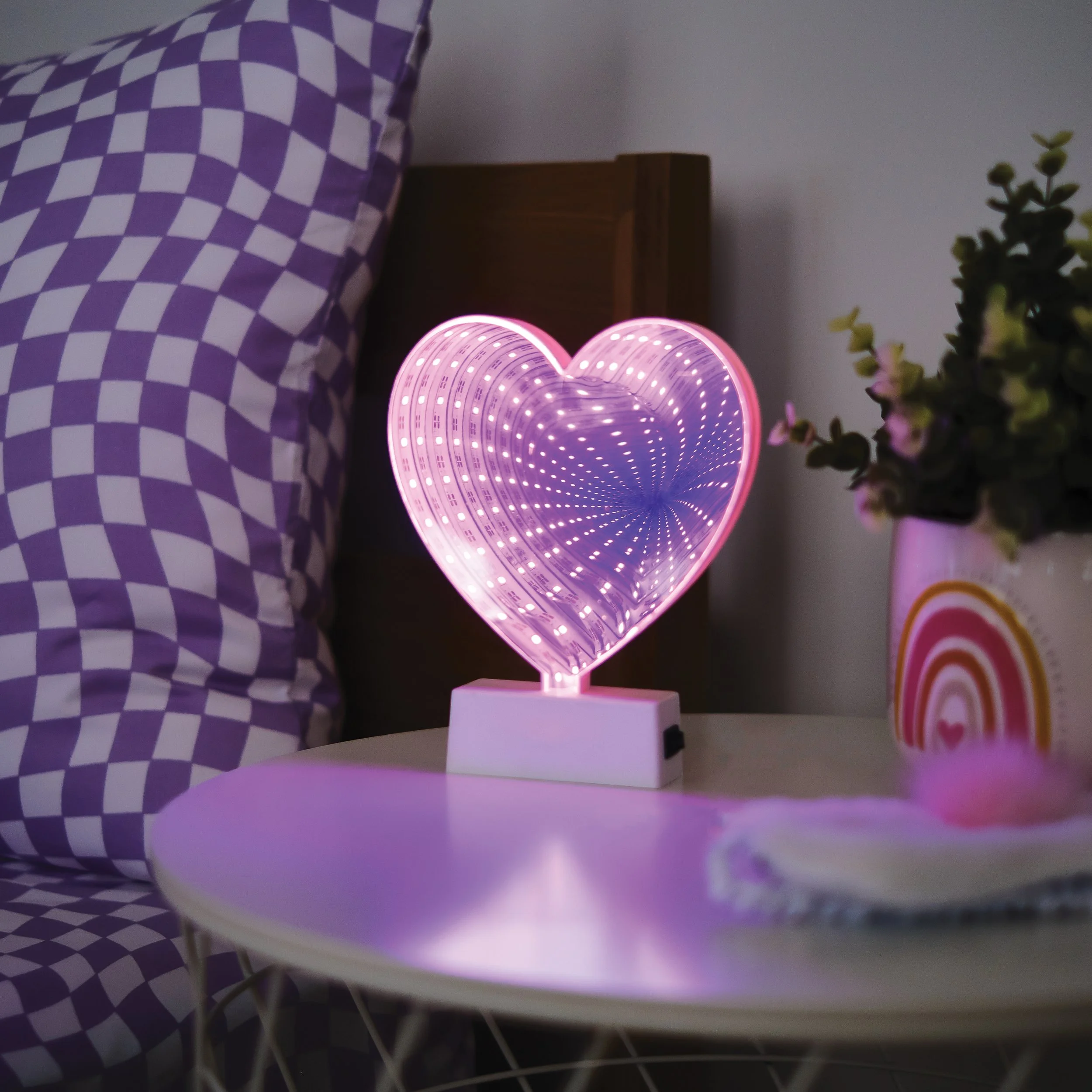 FV21_BTC22_Heart_Led_Light PKG WEB 3.jpg