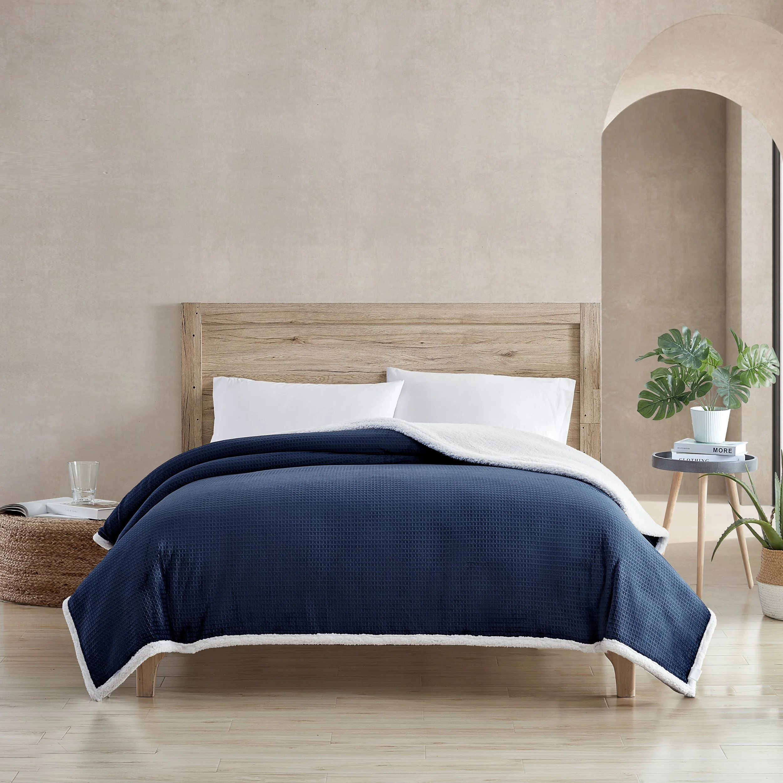 KOZE_WALMART_F'21_JACOB_NAVY_BLANKET_LIF_WEB SHOT2.jpg