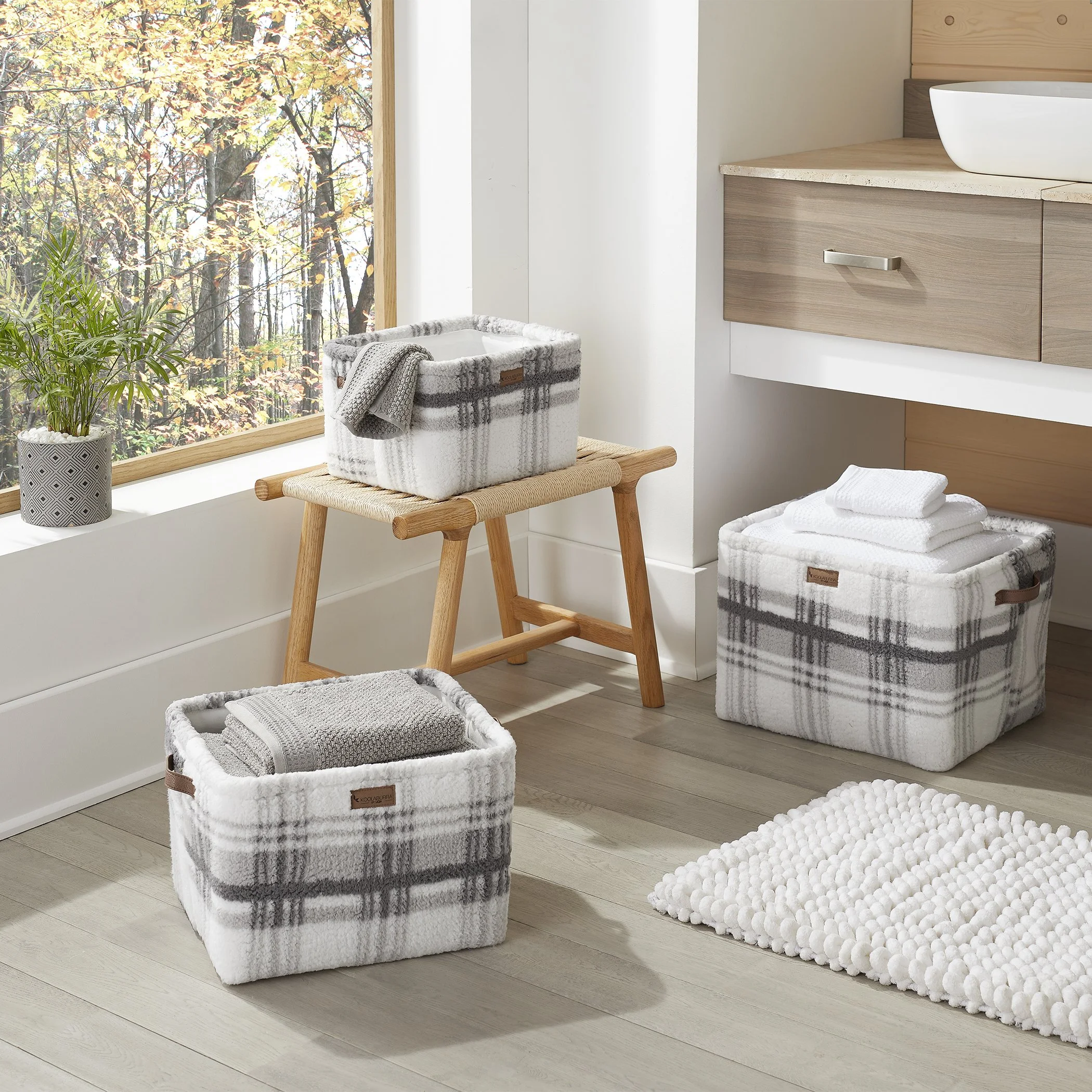 KB_Kohls_F21_Alexa Pliad_Lt High Res_Storage Bin_Web Lif_RGB.jpg