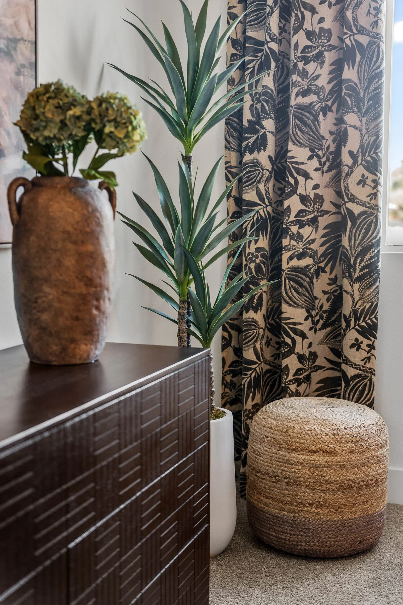 Aura Uptown - final - web size-29.jpg