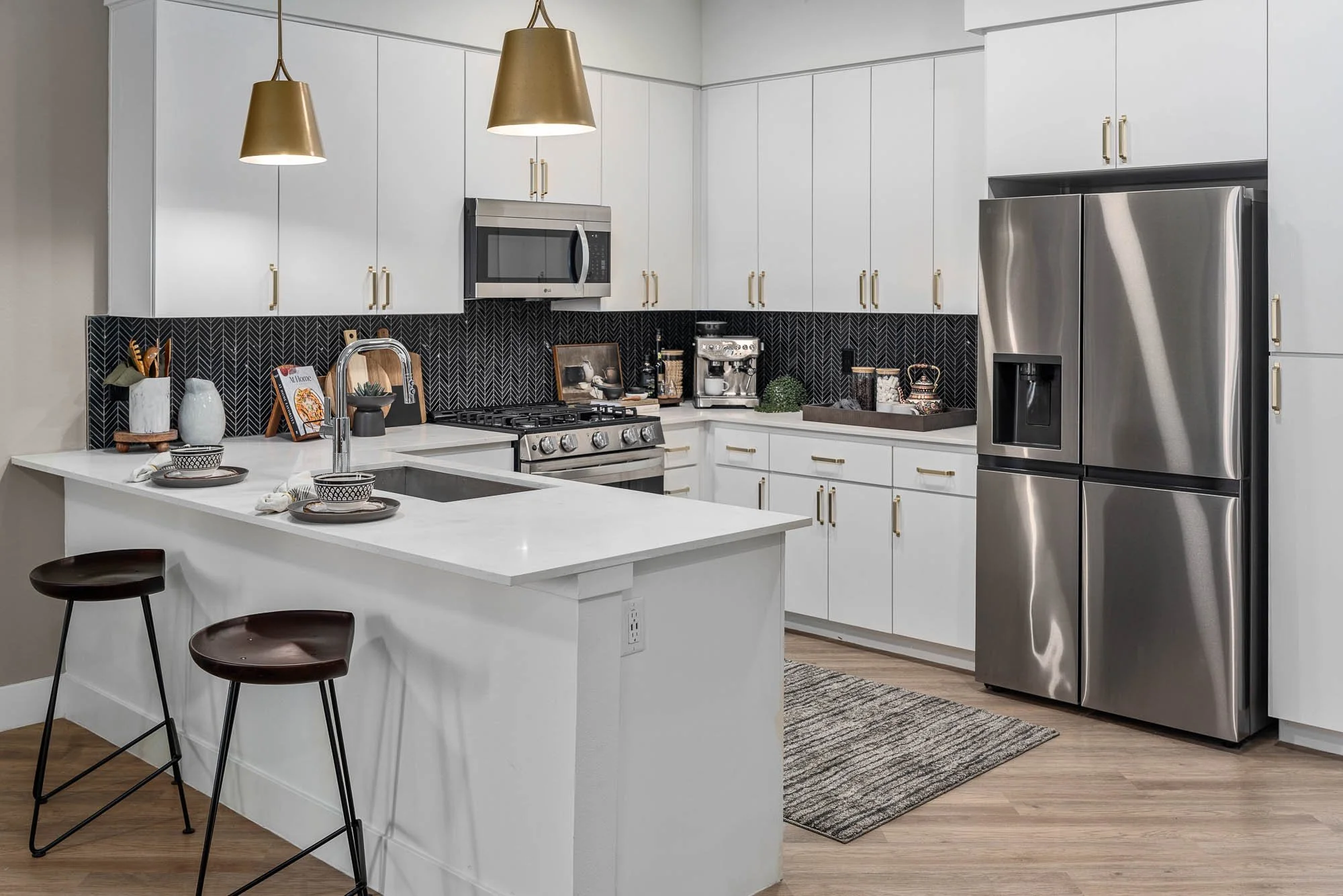 Aura Uptown - final - web size-37.jpg