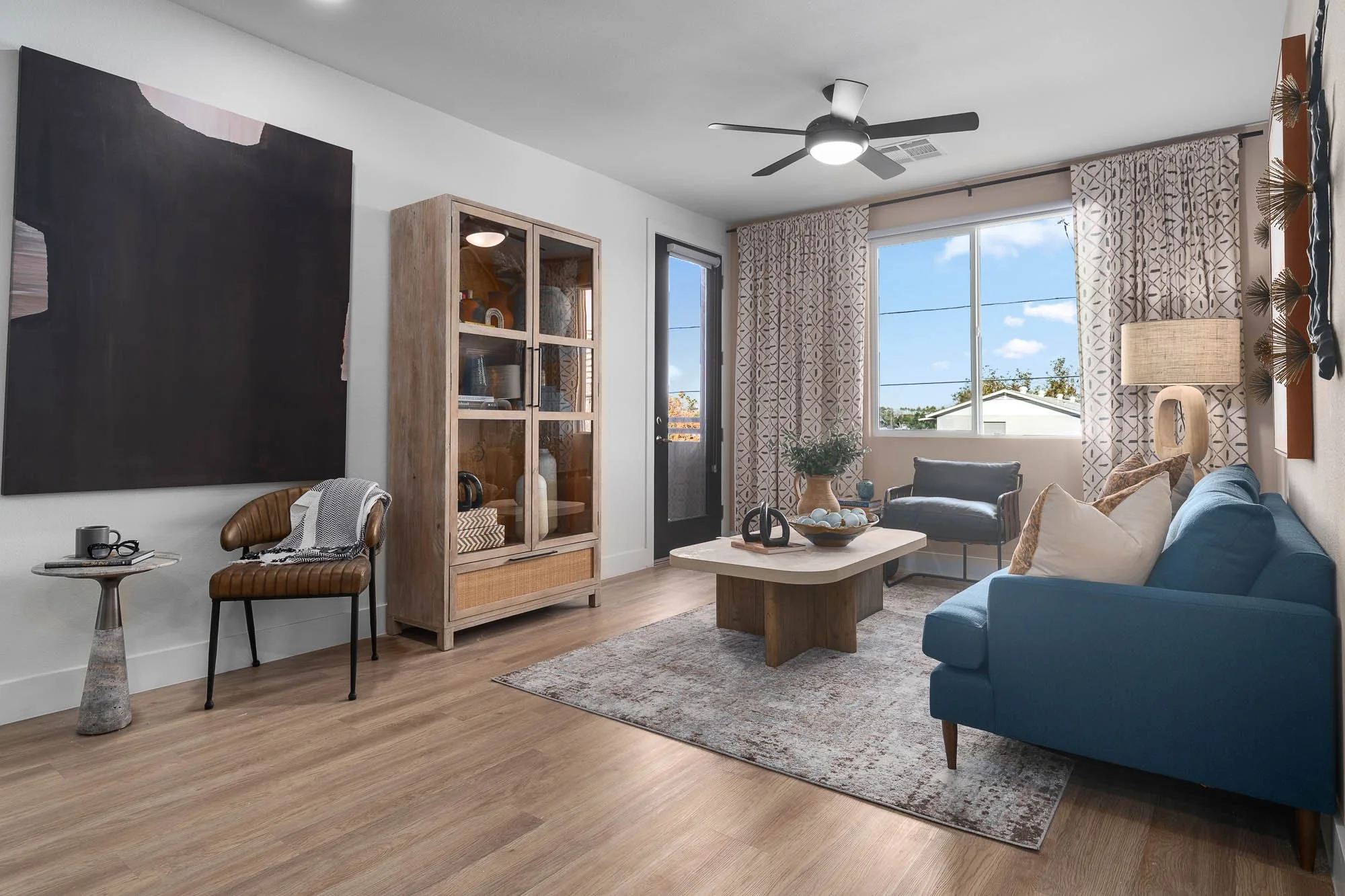 Aura Uptown - final - web size-4.jpg