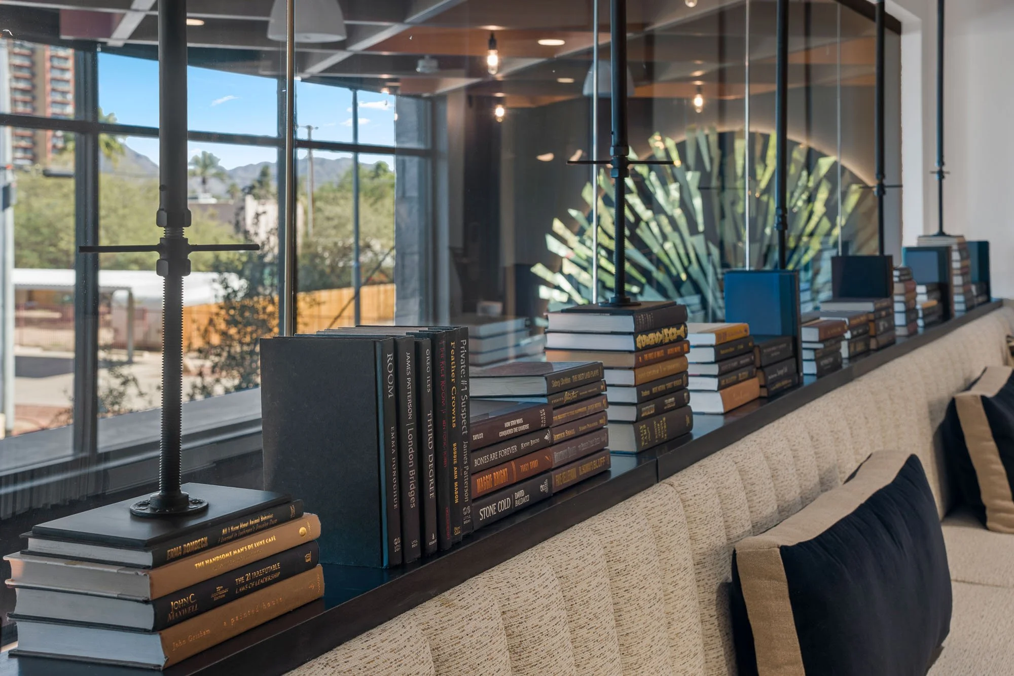 Aura Uptown - final - web size-24.jpg