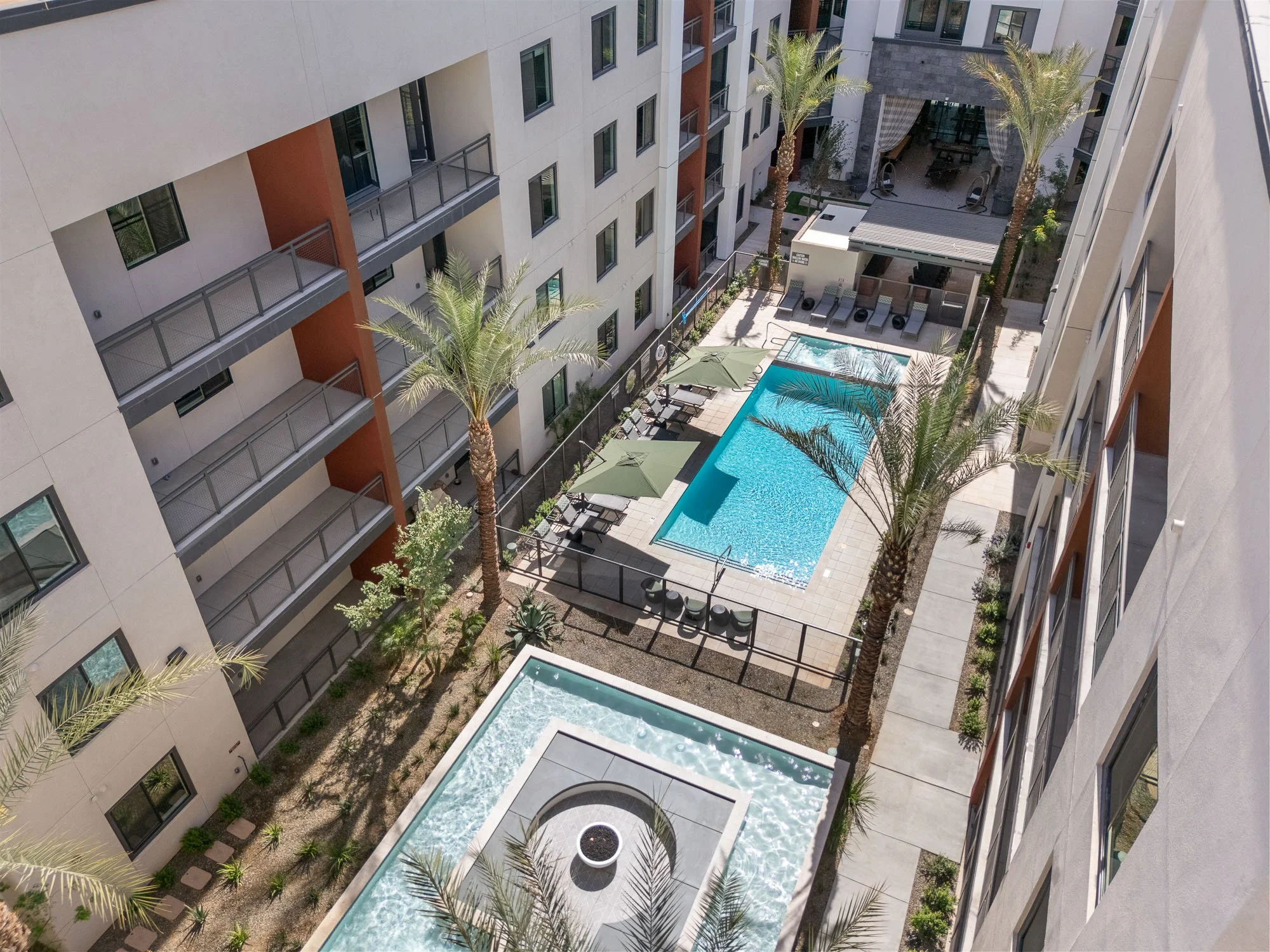 Aura Uptown - final - web size-37.jpg