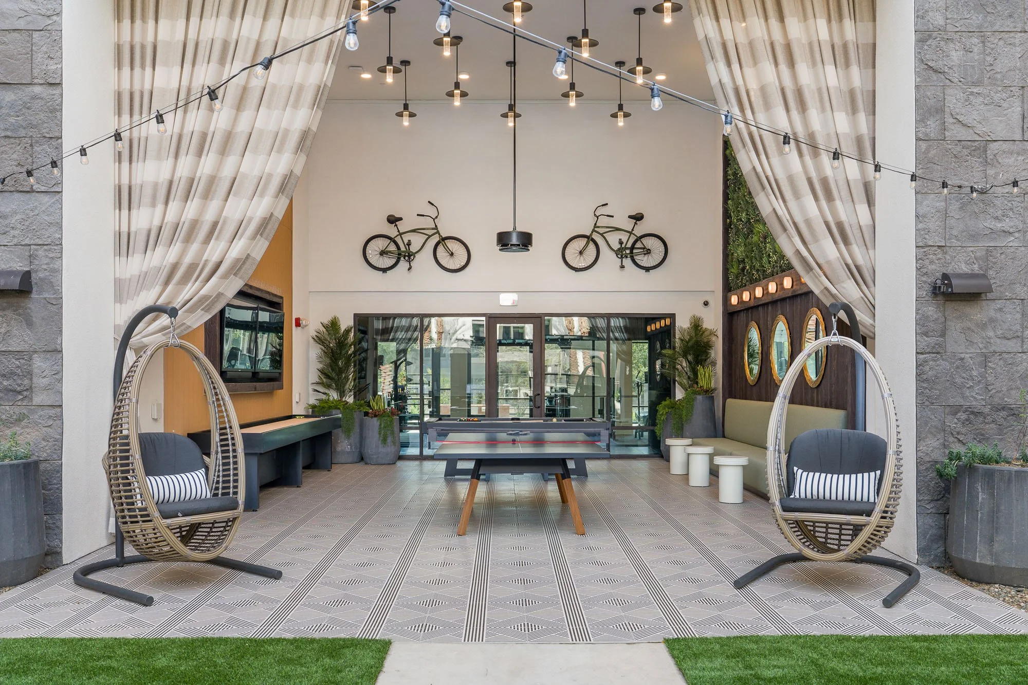 Aura Uptown - final - web size-40.jpg