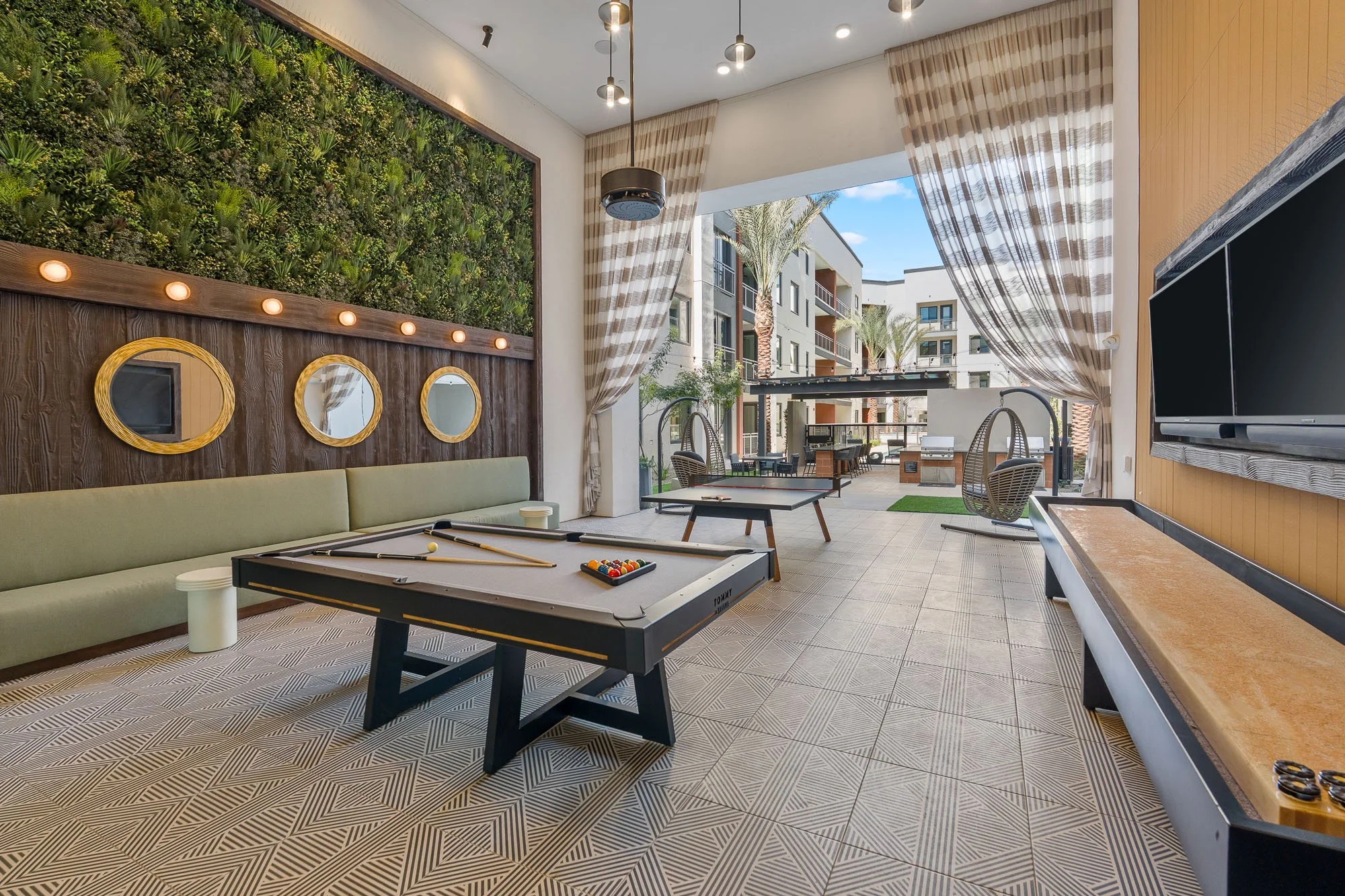 Aura Uptown - final - web size-39.jpg