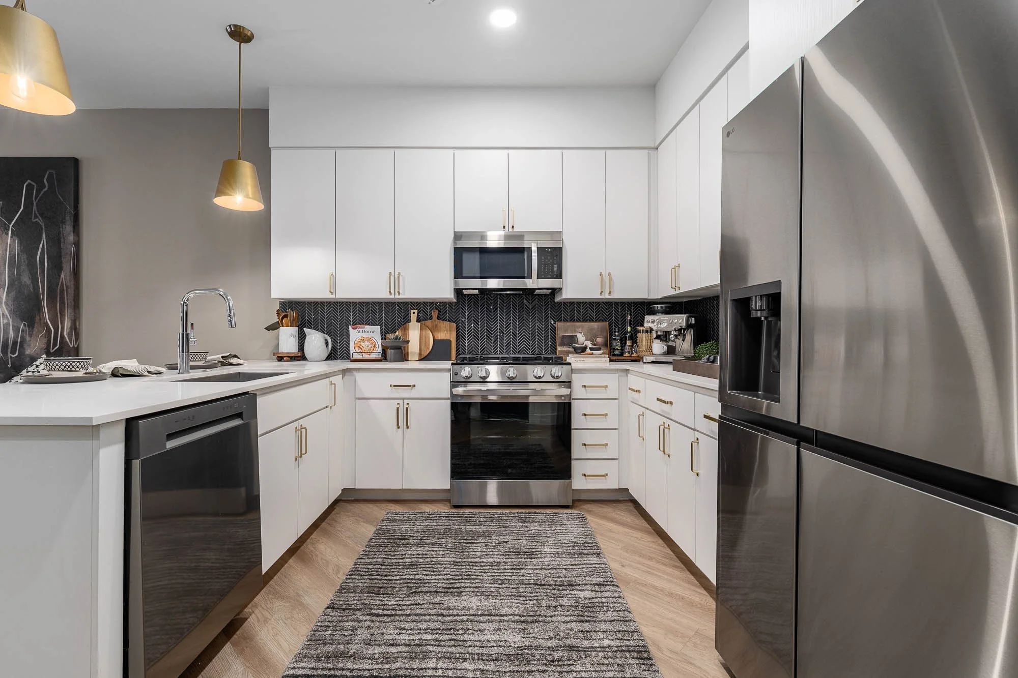 Aura Uptown - final - web size-36.jpg