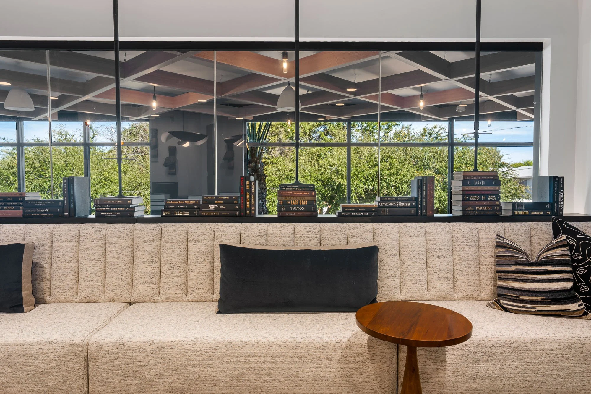 Aura Uptown - final - web size-23.jpg