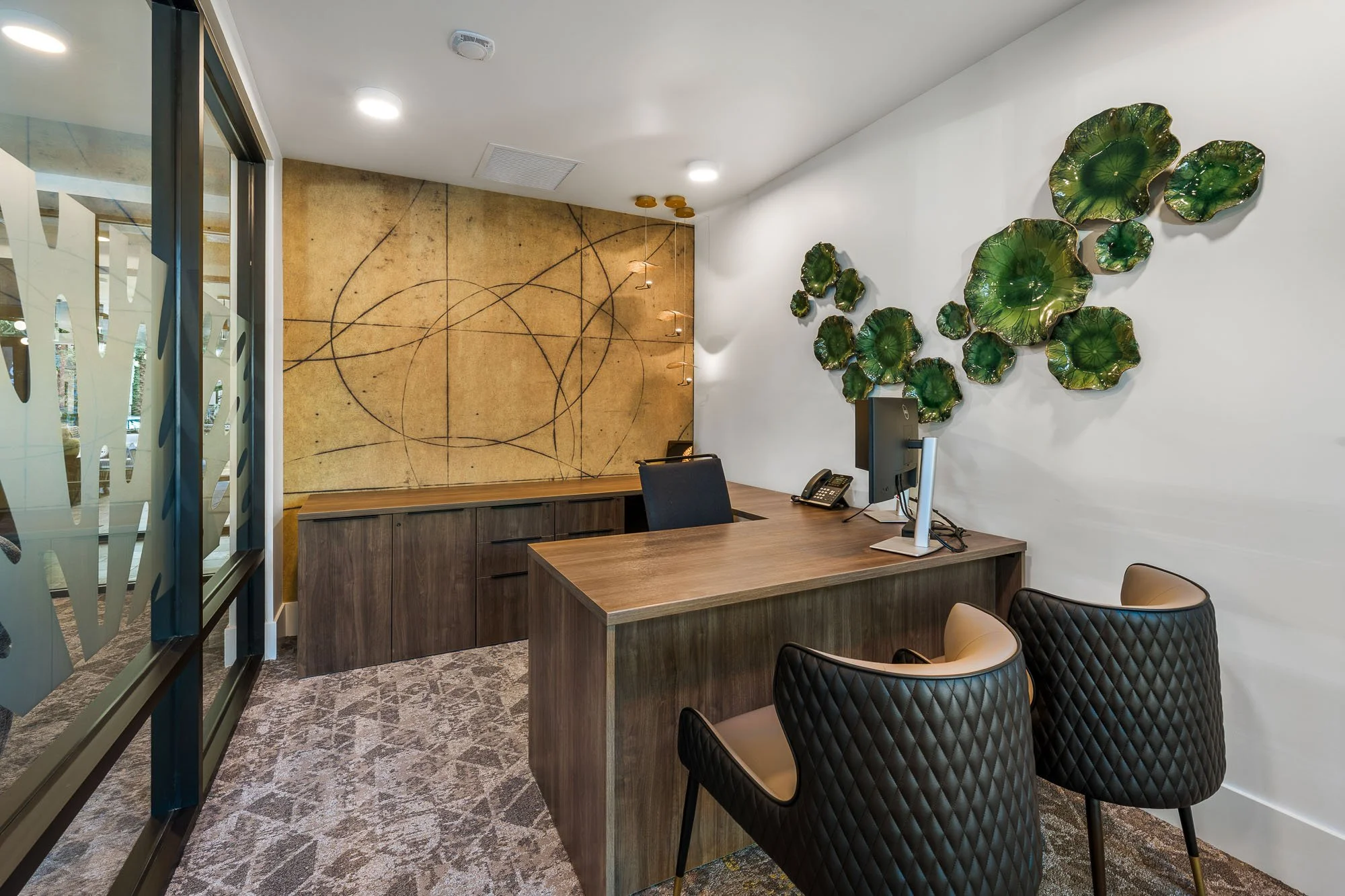 Aura Uptown - final - web size-16.jpg