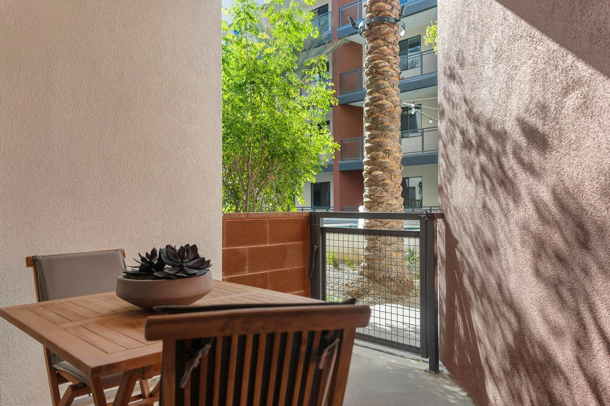 Aura Uptown - final - web size-62.jpg