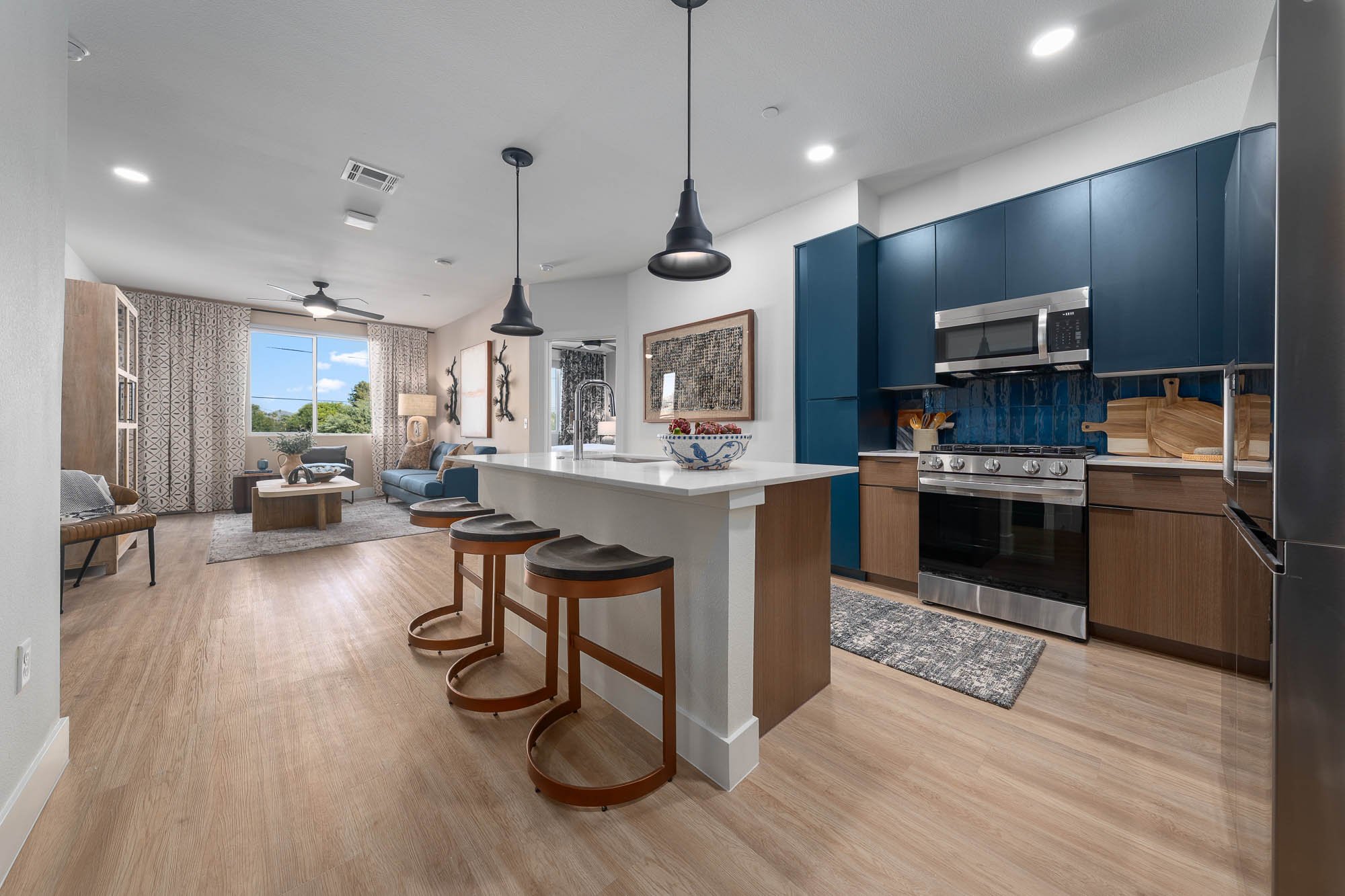 Aura Uptown - final - web size-1.jpg