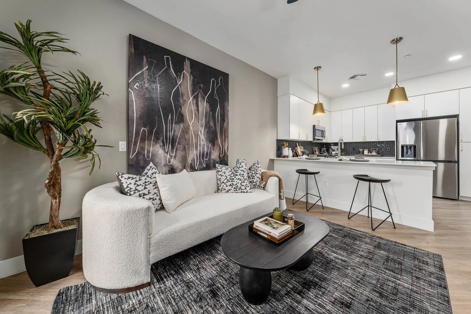 Aura Uptown - final - web size-41.jpg