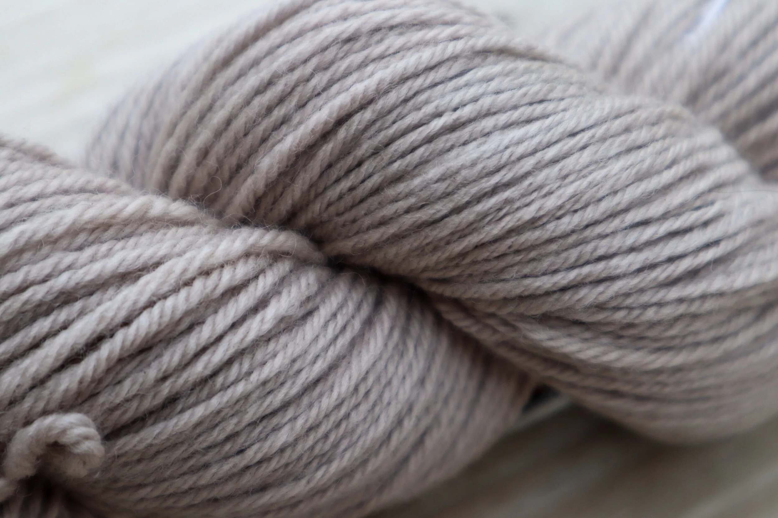 Avocado worsted