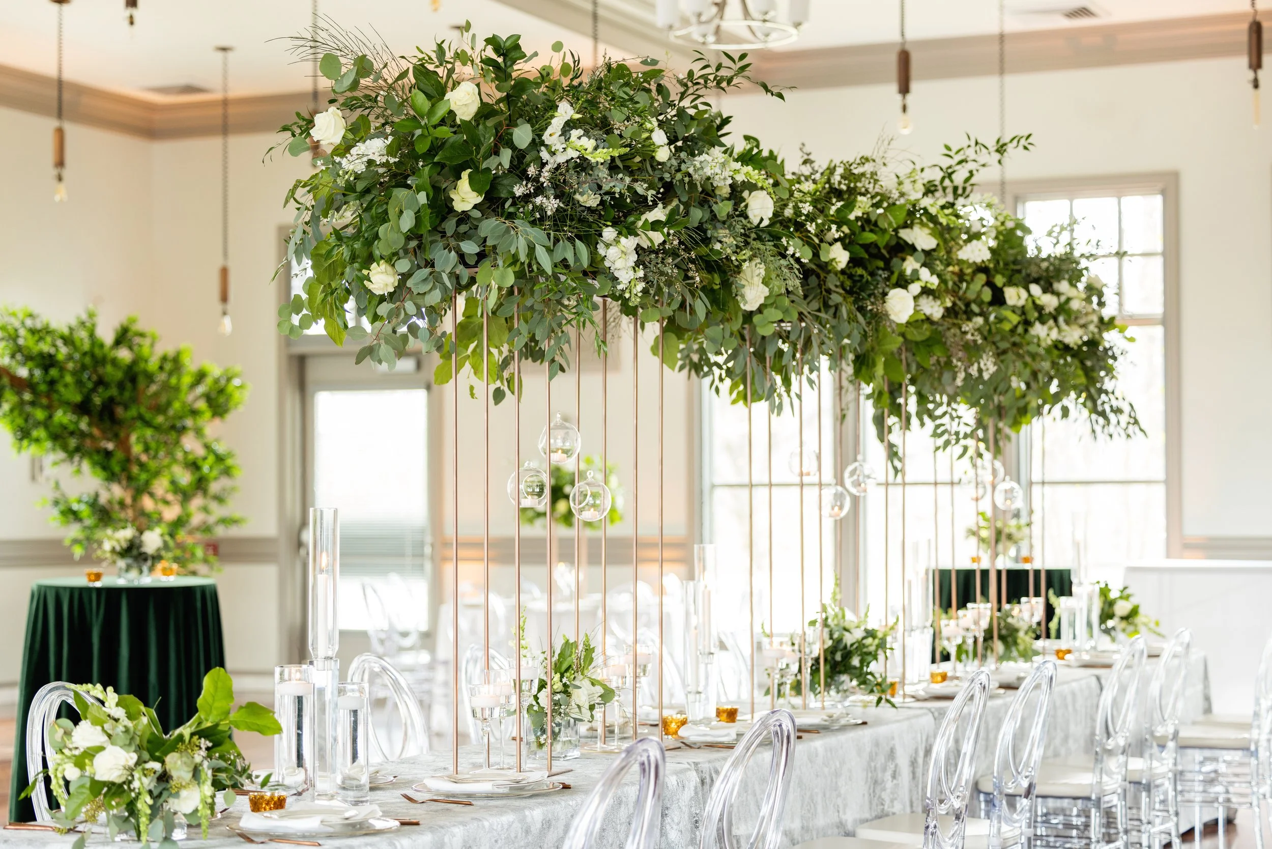 Centerpiece Decor Inspiration for Your Wedding Day