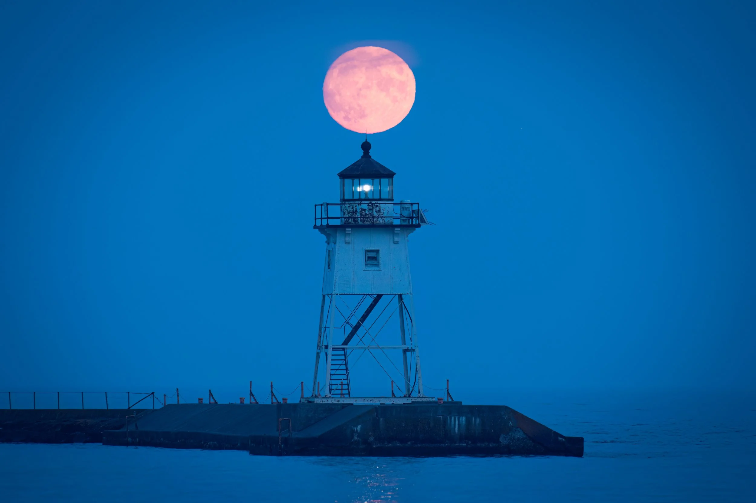 Blue Moon JRS_2770-Edit-2.jpg