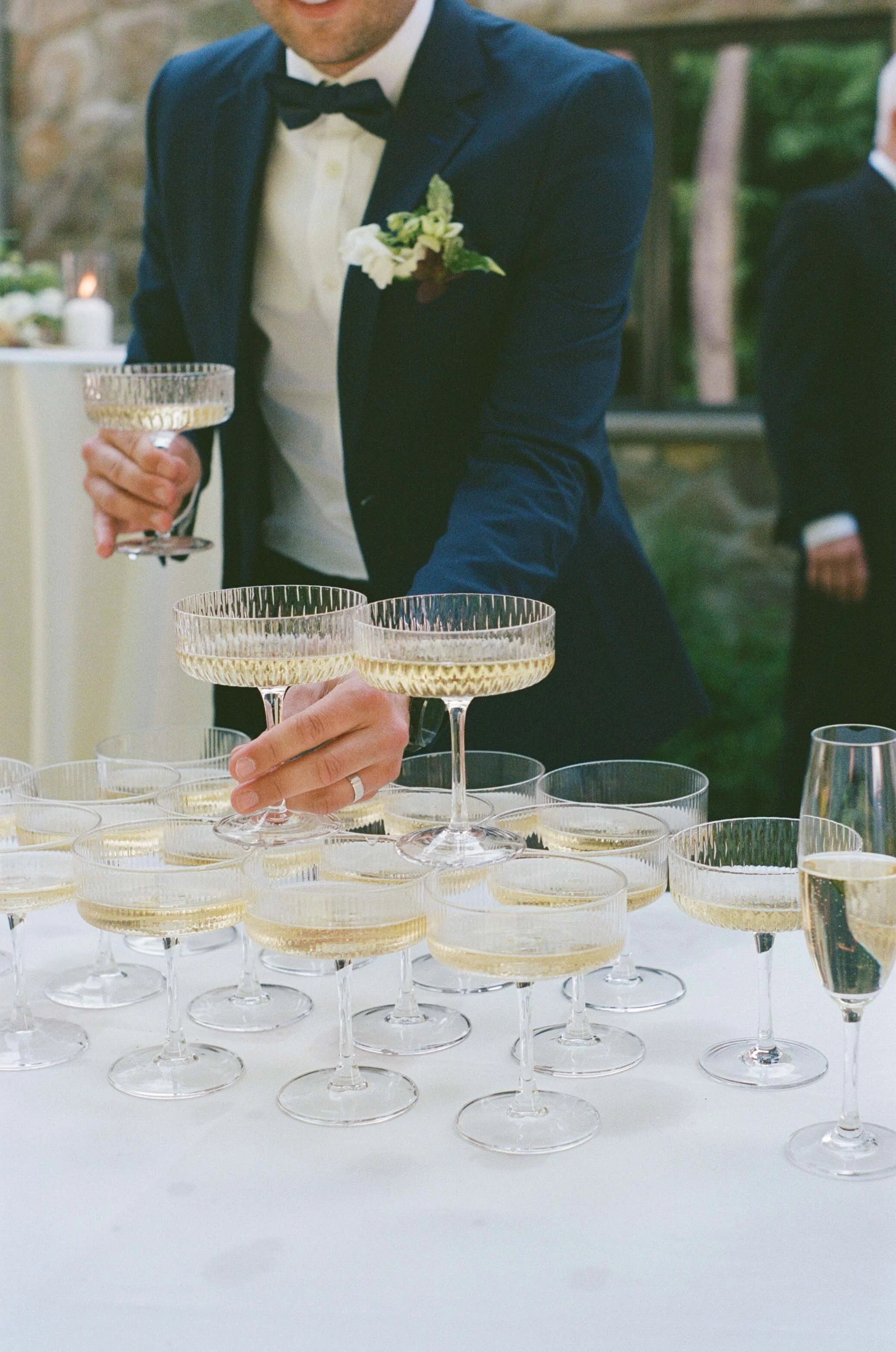 montreal-wedding-photographer.jpg