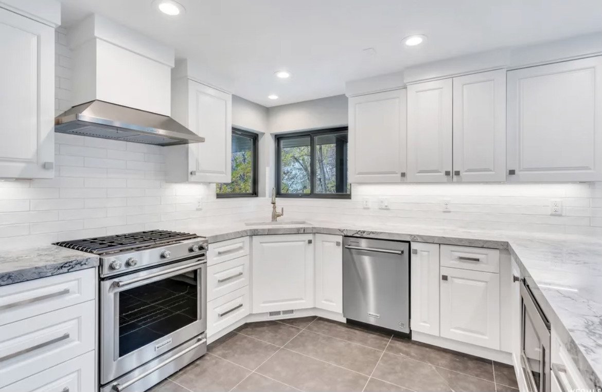 Super White Quartzite