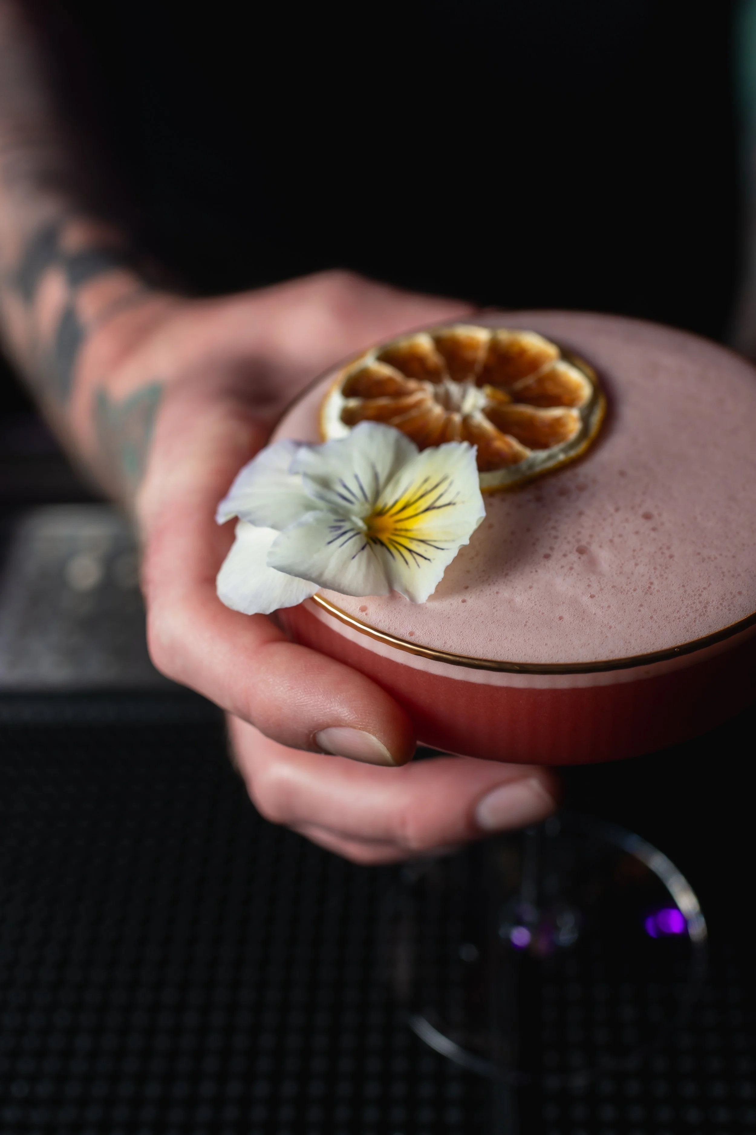 BARTENDING & BEVERAGE SERVICE