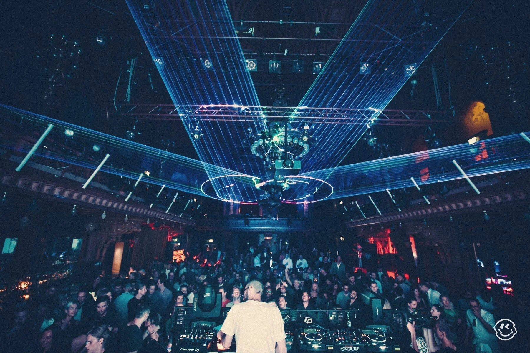 20-hights-techno-poetry-laser-hall-copyright-hights.jpg