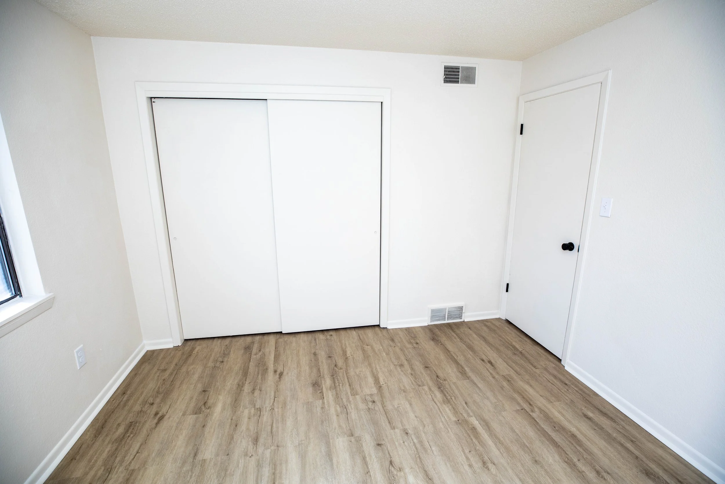 135 33rd Ave SW-9962.jpg