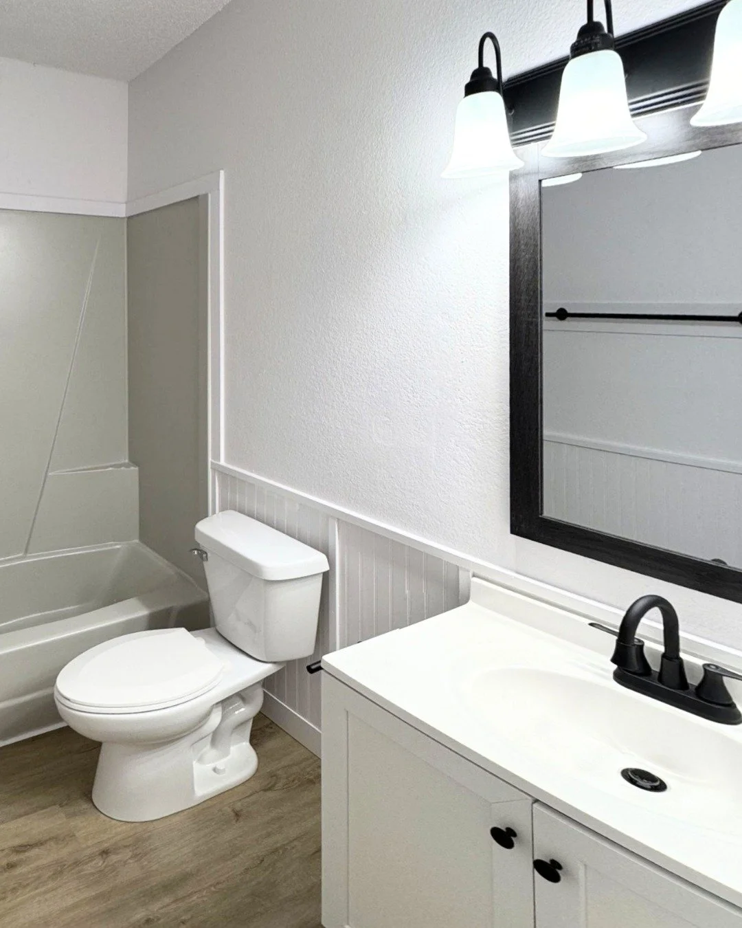 Grand Vision Apts Bathroom.jpg