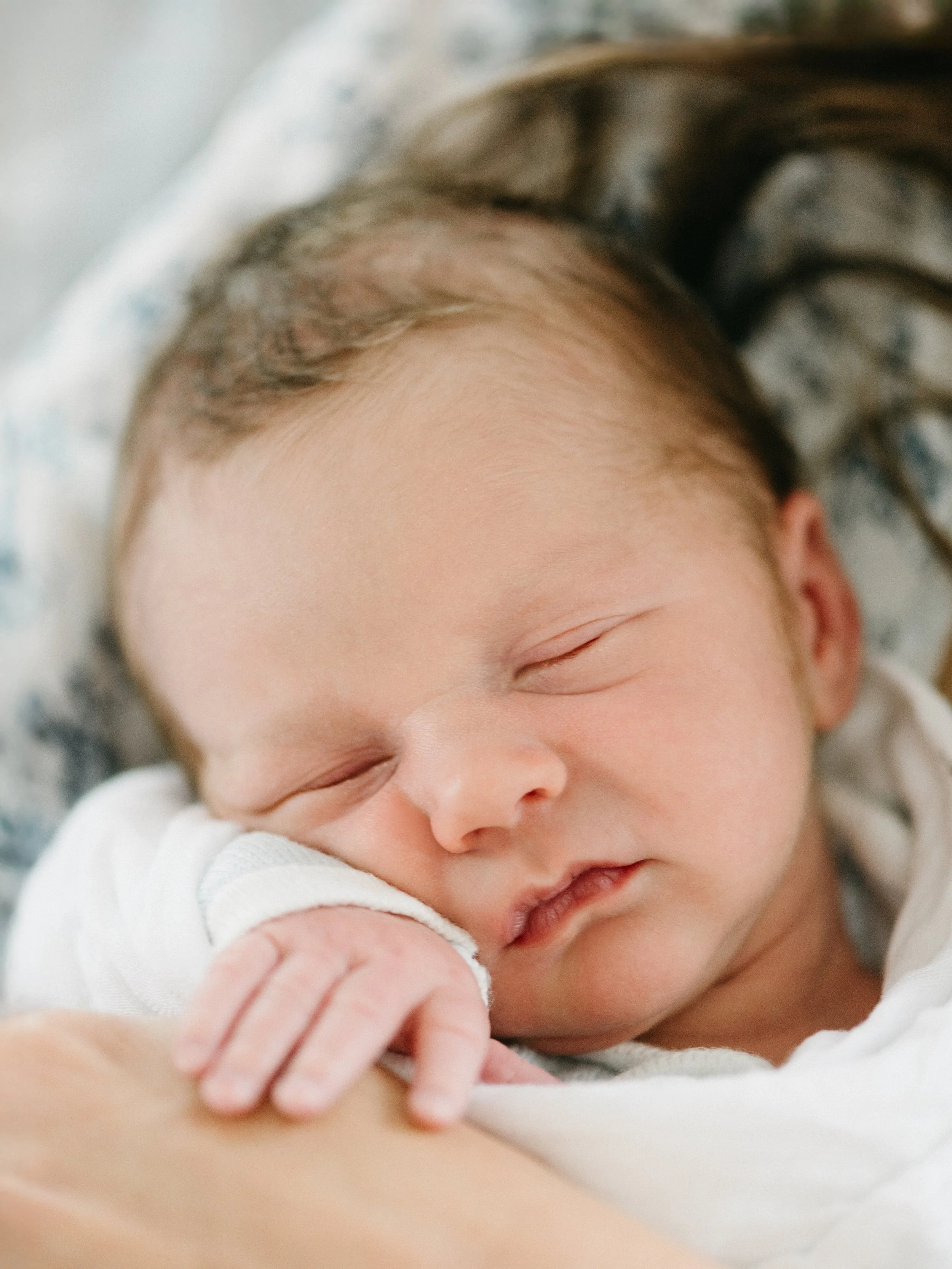 EstesFamily_BarrowNewborn_MeganSchmitzPhoto-102 copy.jpg