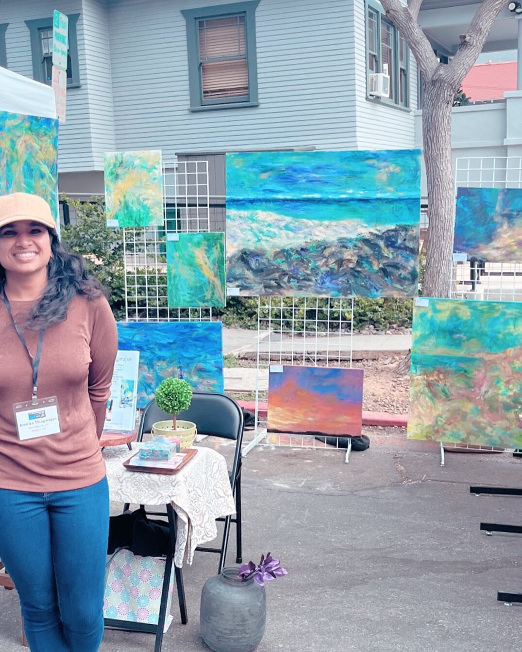 And that&rsquo;s a wrap for Day 1 Mission Fed ArtWalk 2023! Onto Day 2 in a few hours! 

#missionfederalartwalk #2023artwalk #littleitalysandiego #artinsandiego #creativityeveryday #artdisplay #artexhibit #vendorevents #firststreet #canvaspaintings #