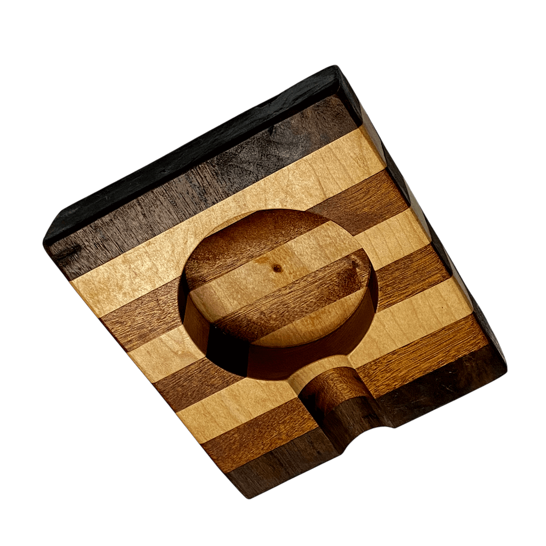Cigar Ashtray5d.png