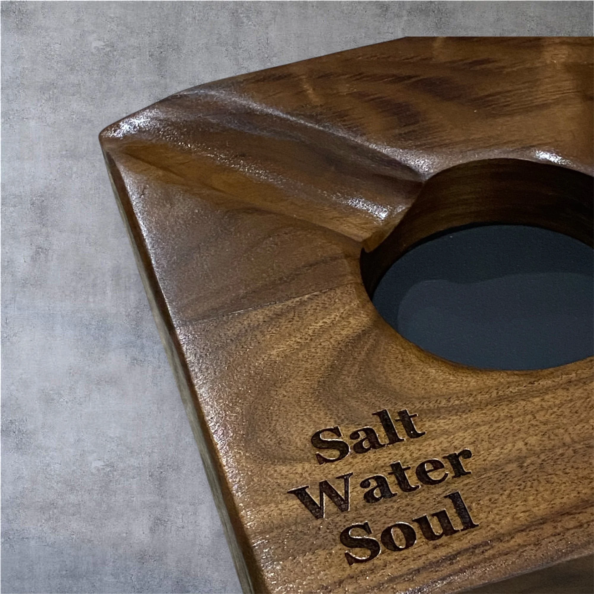 Custom Cigar Ashtray | Personalized Cigar Ashtray