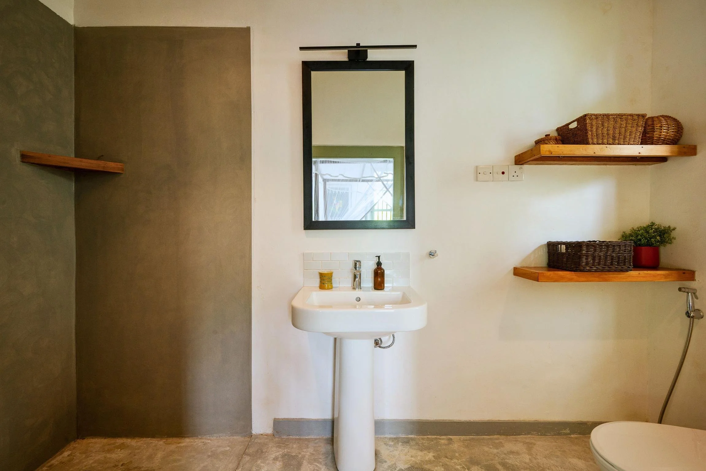 Paddy facing house for sale | Galle | Sri Lanka (204) 8
