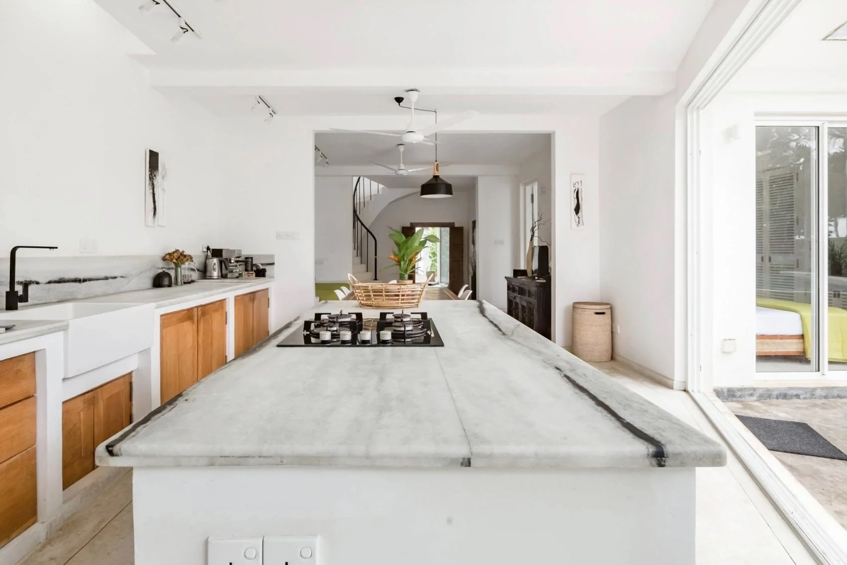 Stylish beach villa for sale near Galle