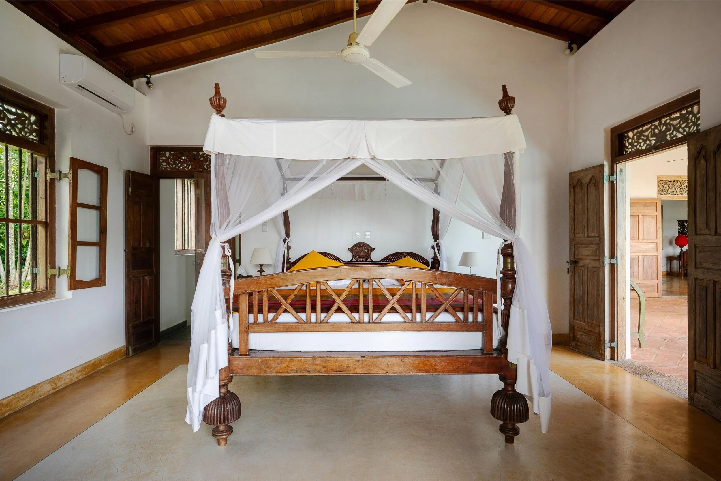 Lakefront villa for sale | Koggala | Sri Lanka | (231) 11.jpg