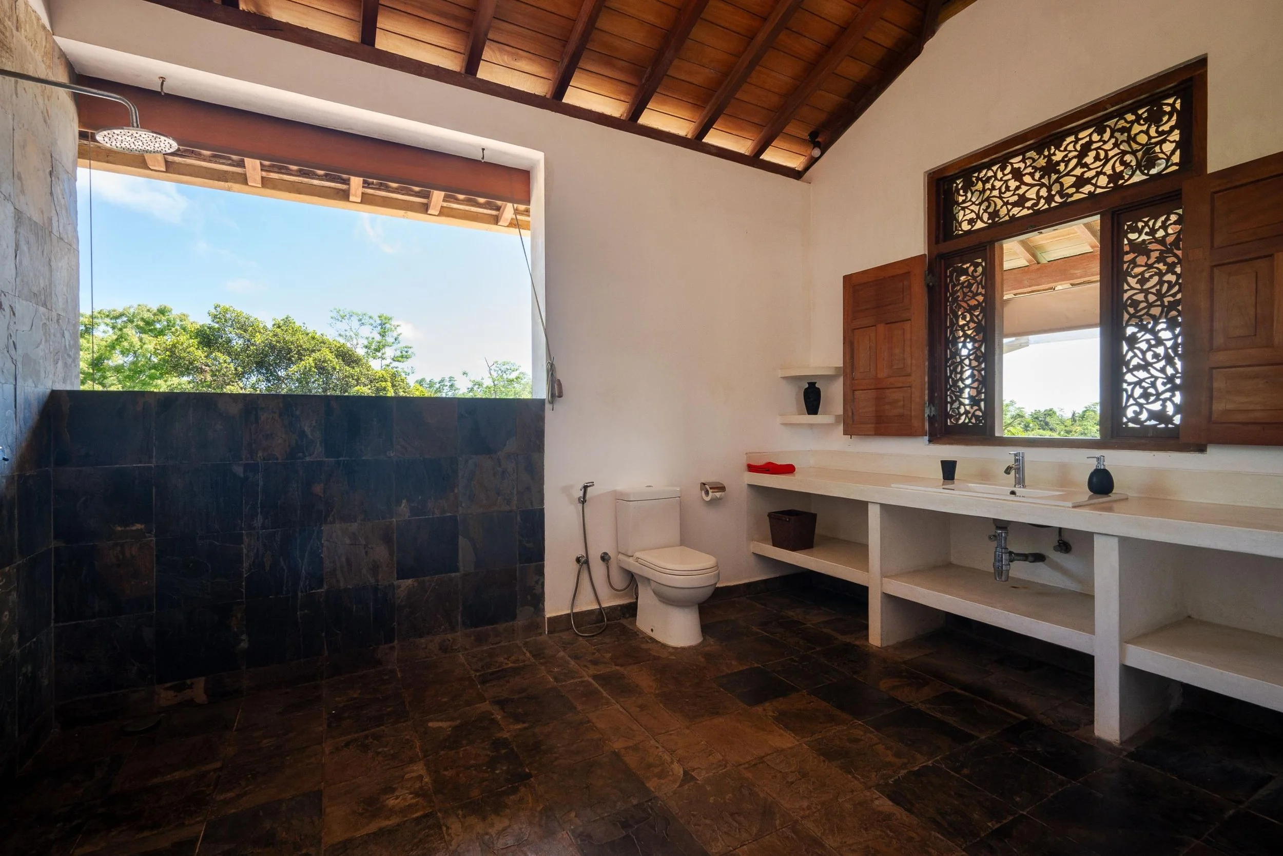 Lakefront villa for sale | Koggala | Sri Lanka | (231) 19.jpg