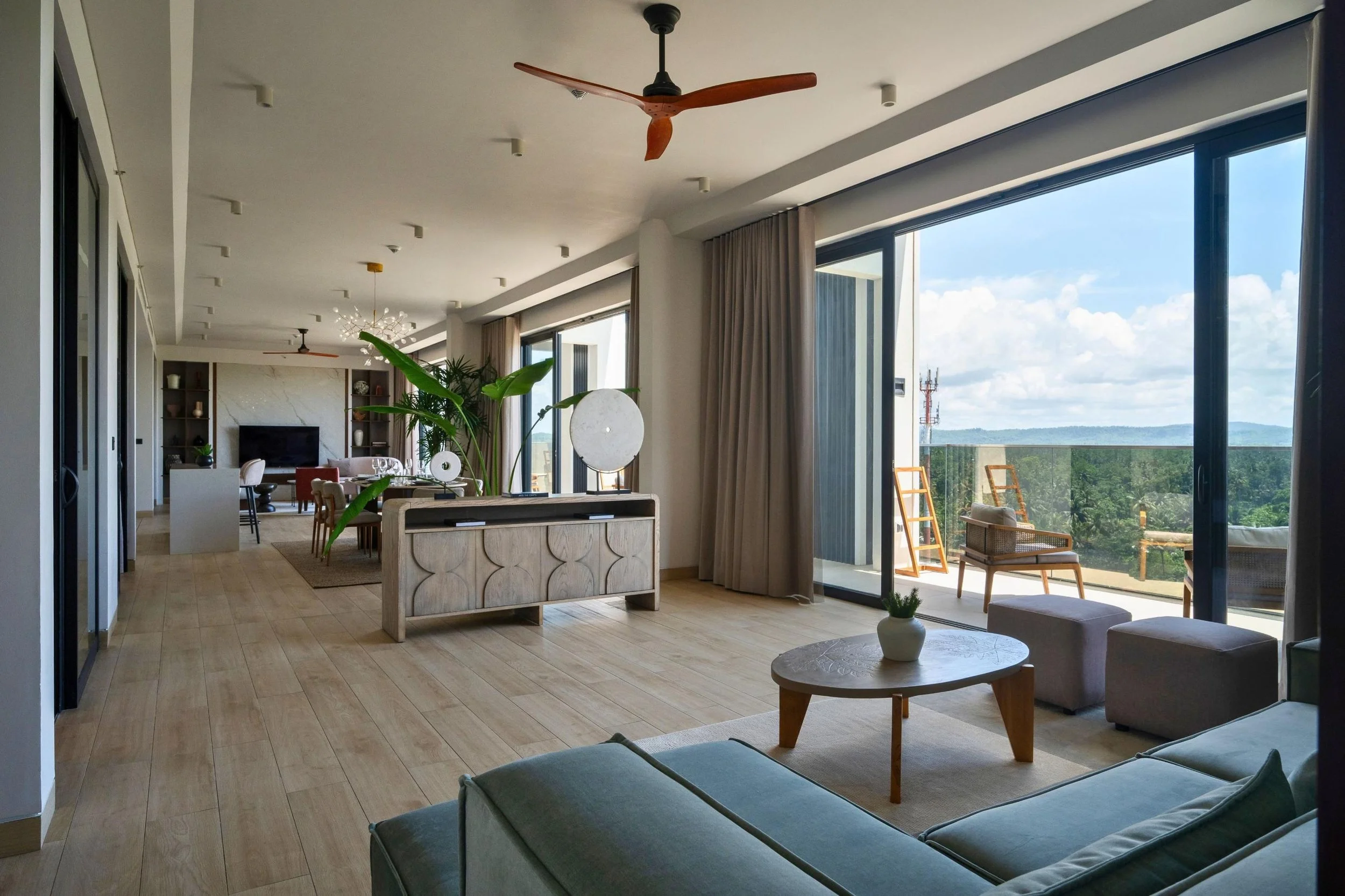 A spacious four-bedroom penthouse for sale in Weligama